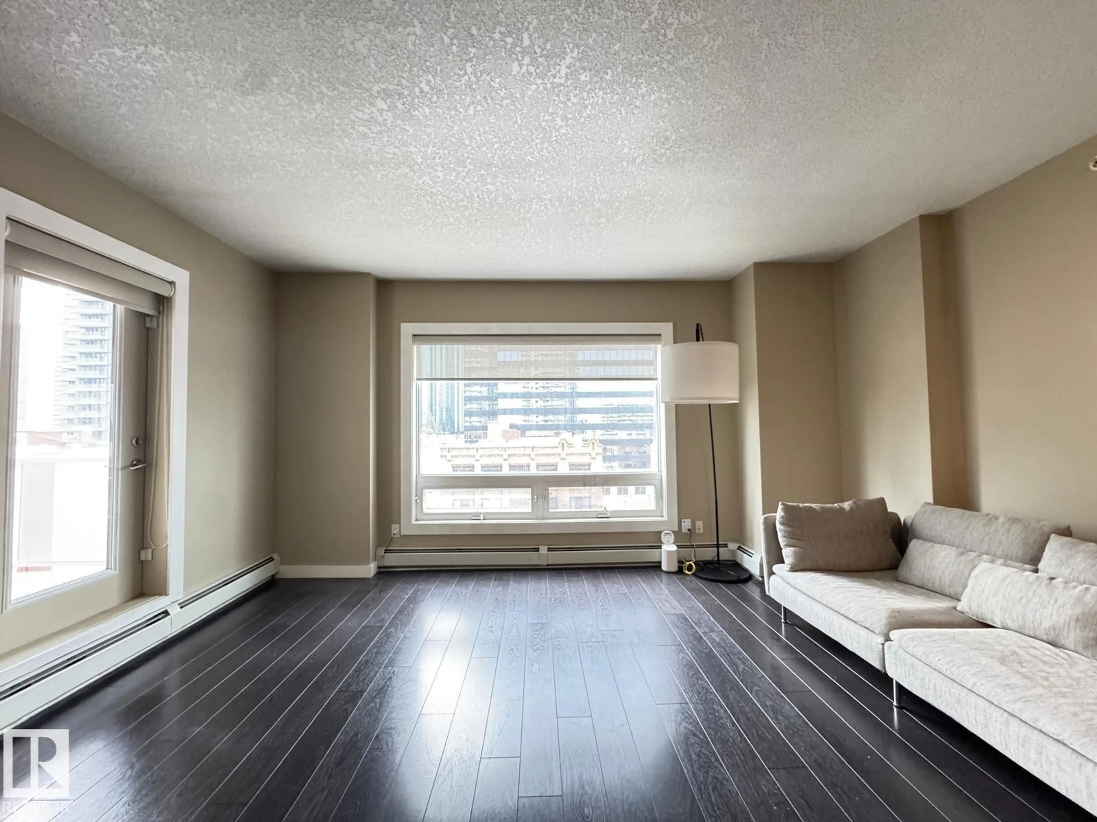 A pic of a room for #702 - 10136 104 ST NW, Edmonton Alberta T5J0B5