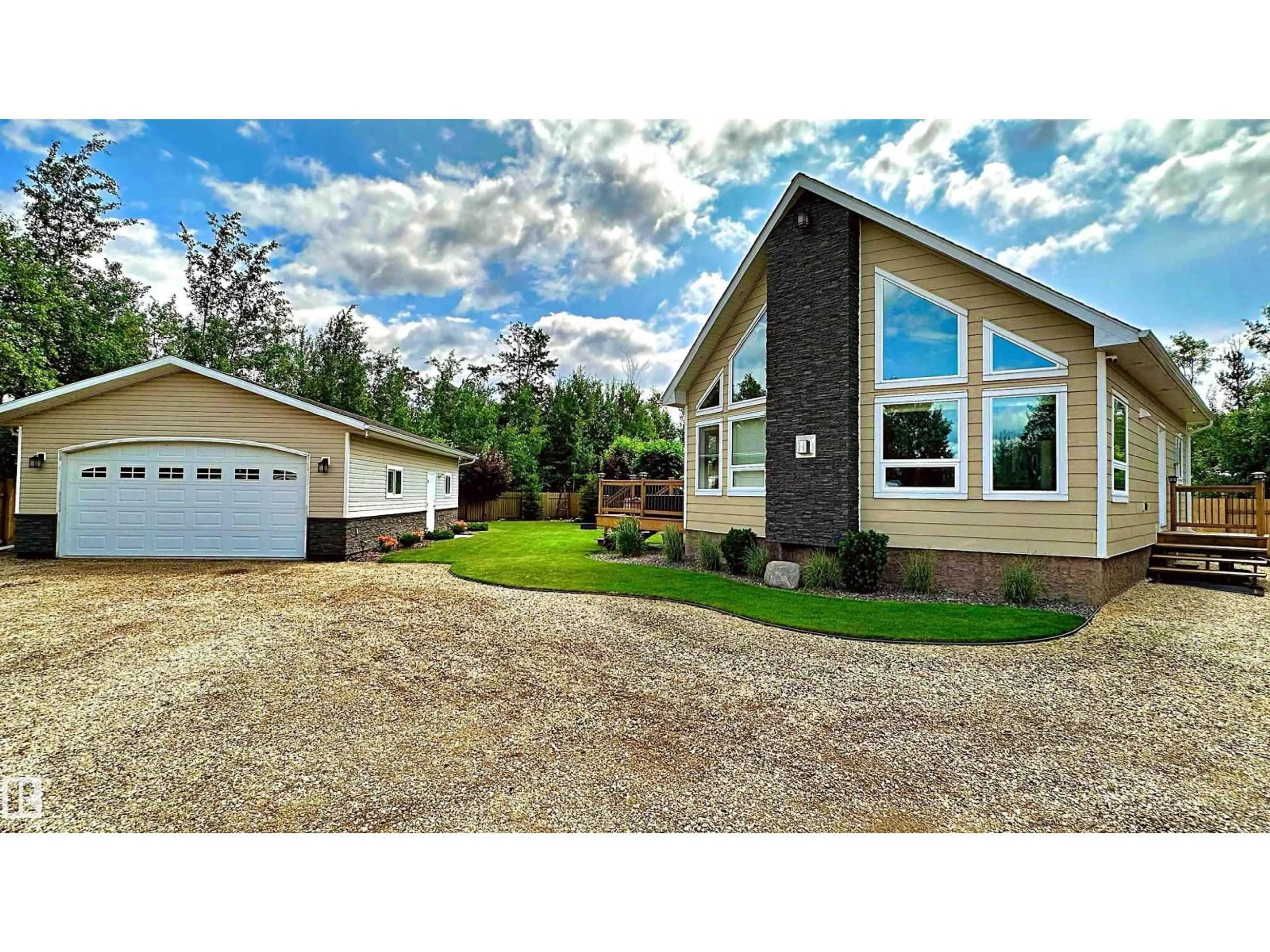 Home with vinyl exterior material, unknown for 219 - 162 PEACE RIVER AV, Rural Big Lakes M.D. Alberta T0G1J0