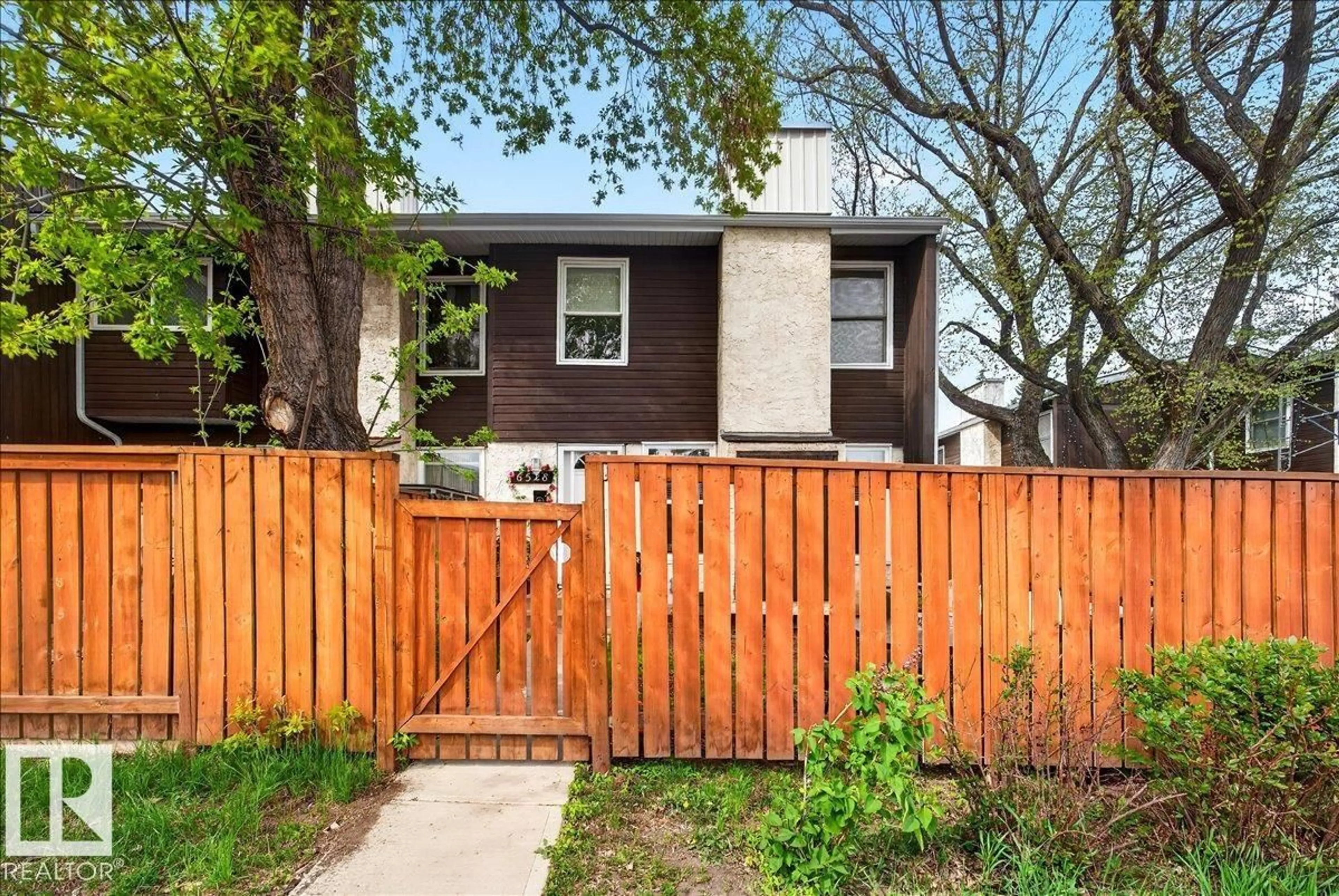 Unknown for 6528 184 ST, Edmonton Alberta T5T2P1