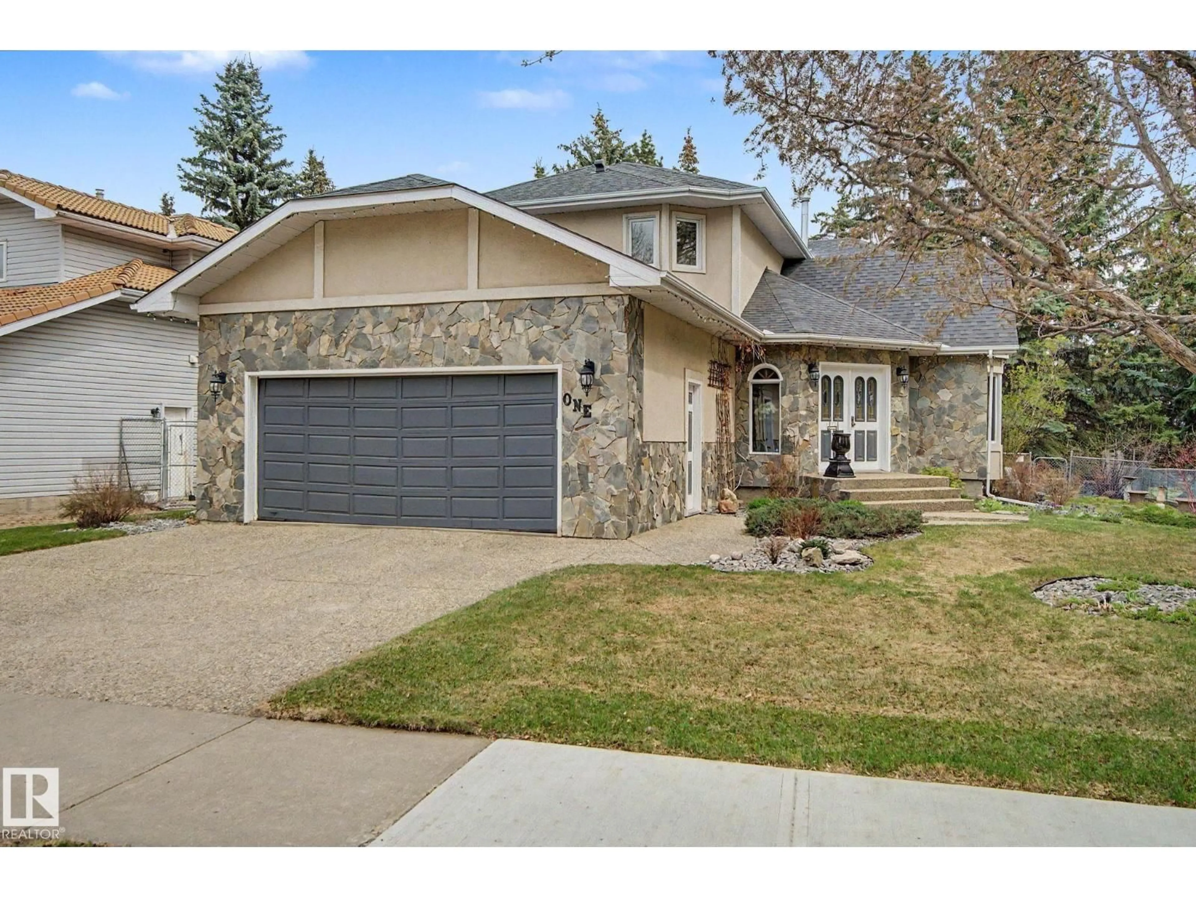 Home with brick exterior material, street for 1 FIELDSTONE DR, Spruce Grove Alberta T7X2Z3