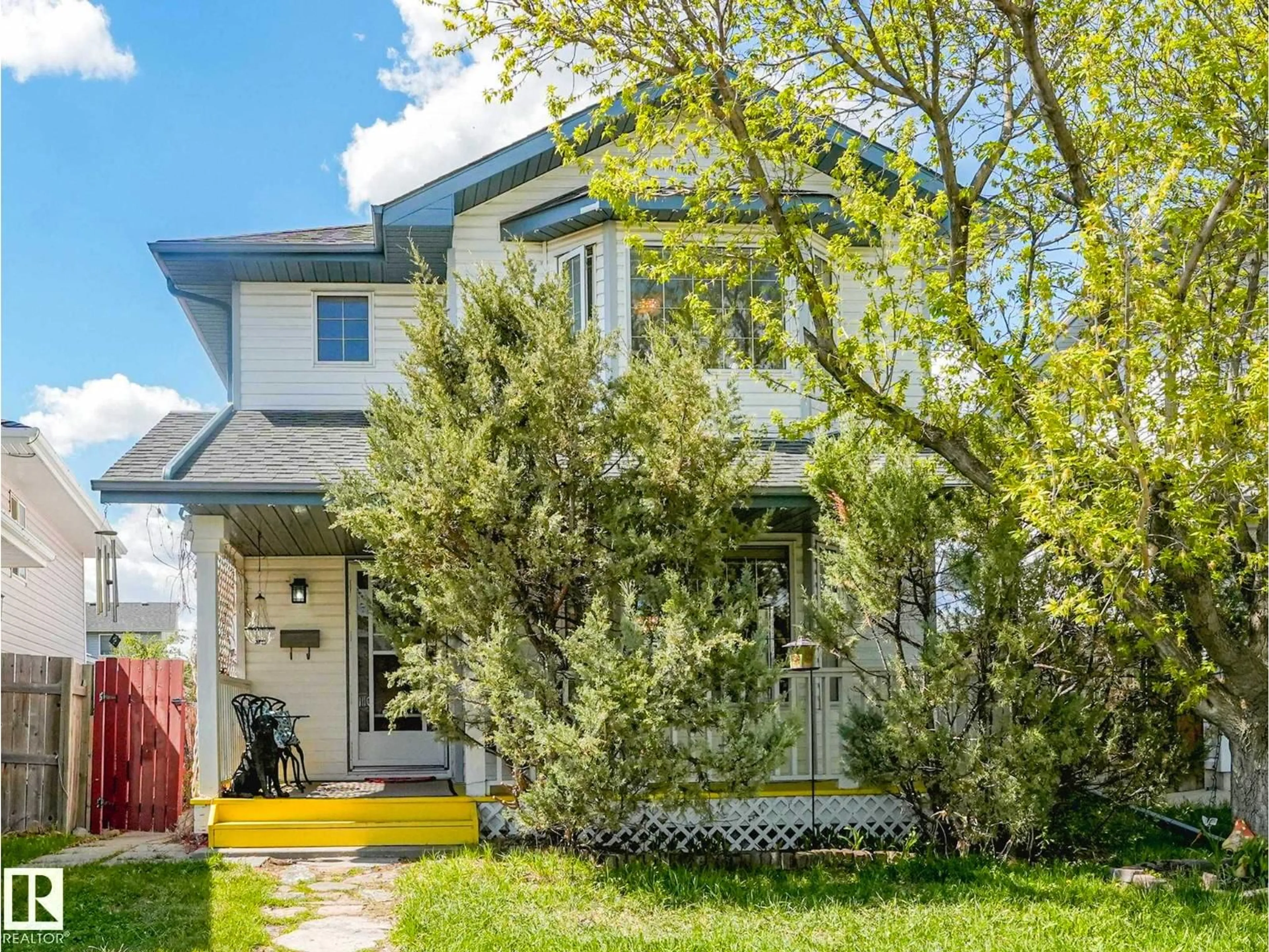 Home with vinyl exterior material, street for NW - 16228 55A ST, Edmonton Alberta T5Y2S8