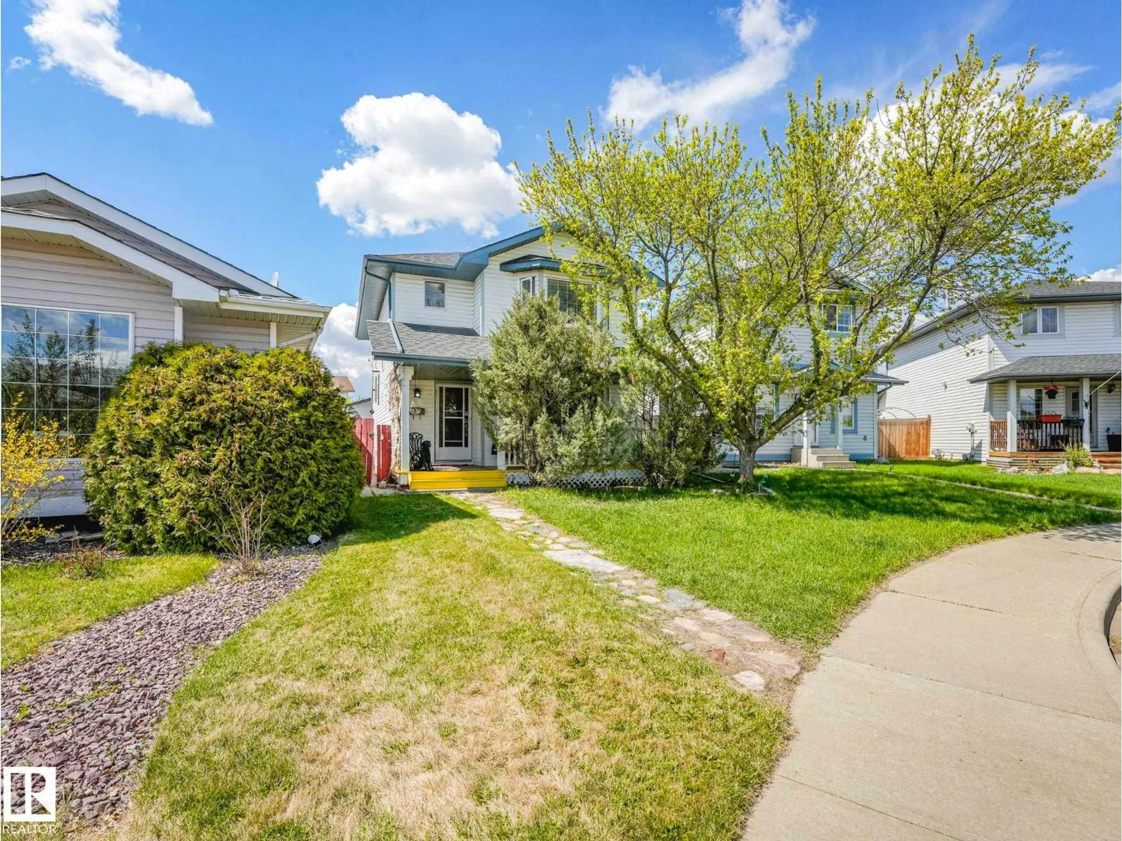 Unknown for NW - 16228 55A ST, Edmonton Alberta T5Y2S8