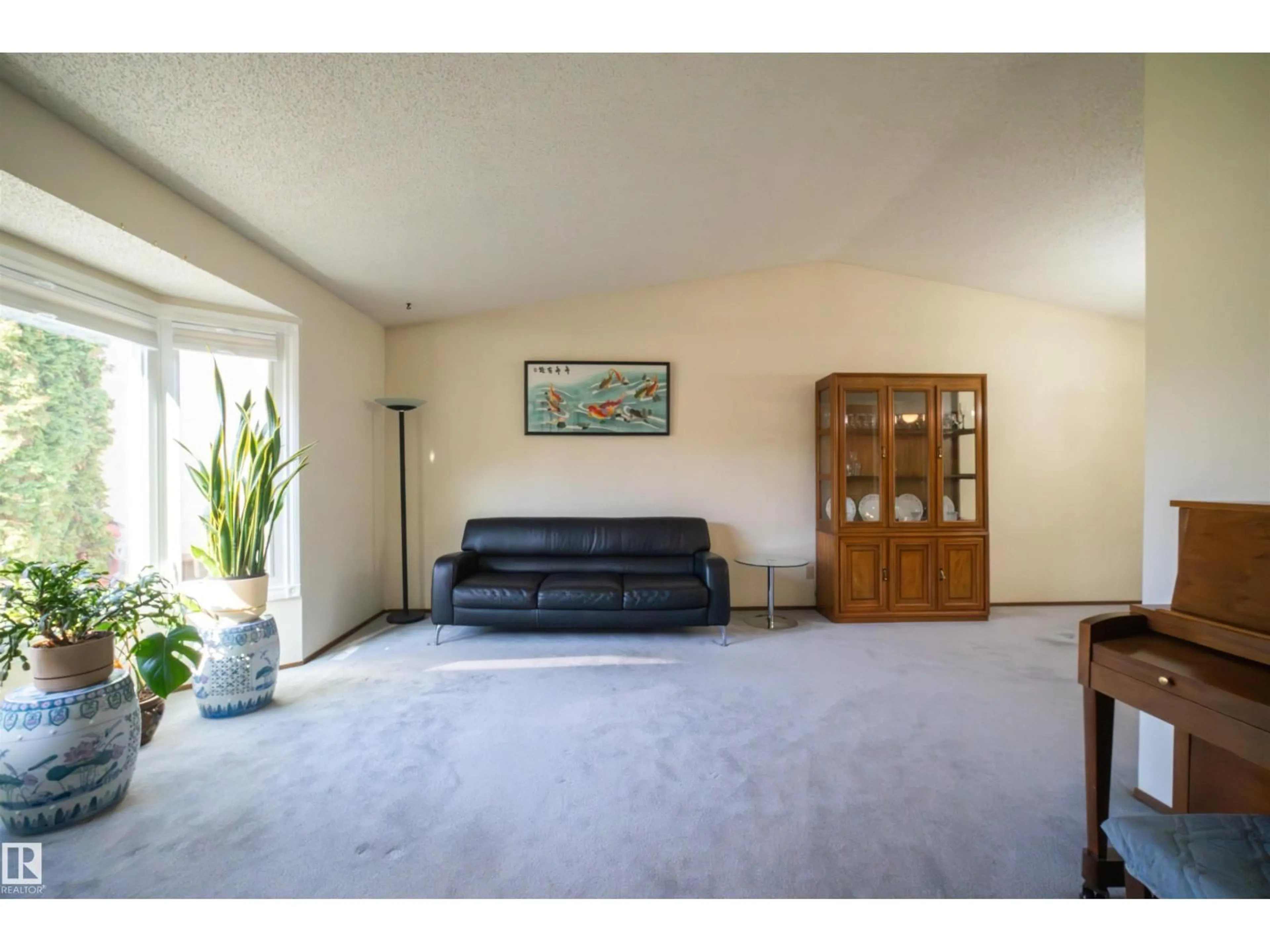 A pic of a room for 4724 38B AV NW, Edmonton Alberta T6L5B9