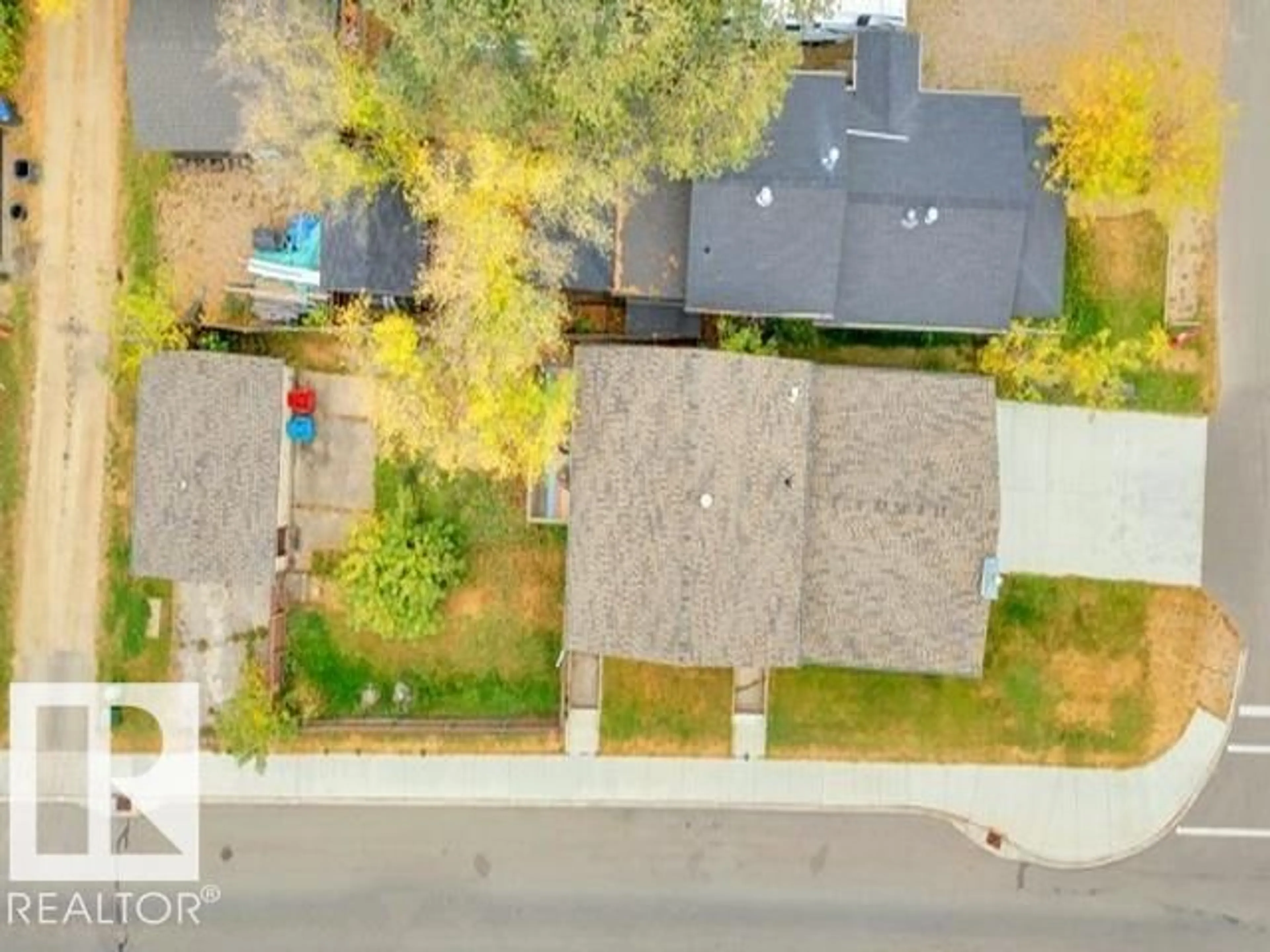 A pic from outside/outdoor area/front of a property/back of a property/a pic from drone, street for 3602 50TH AVE, Sylvan Lake Alberta T4S1B2