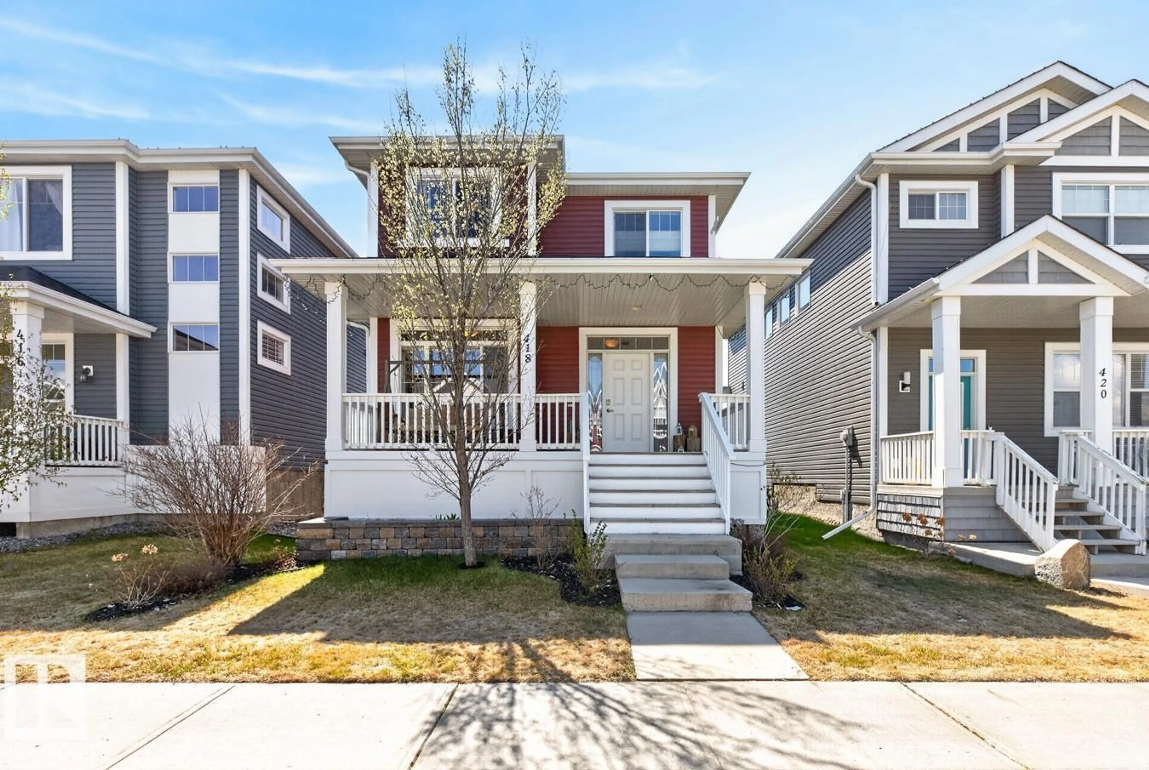 Home with vinyl exterior material, street for 418 SIMMONDS WY, Leduc Alberta T9E0E6