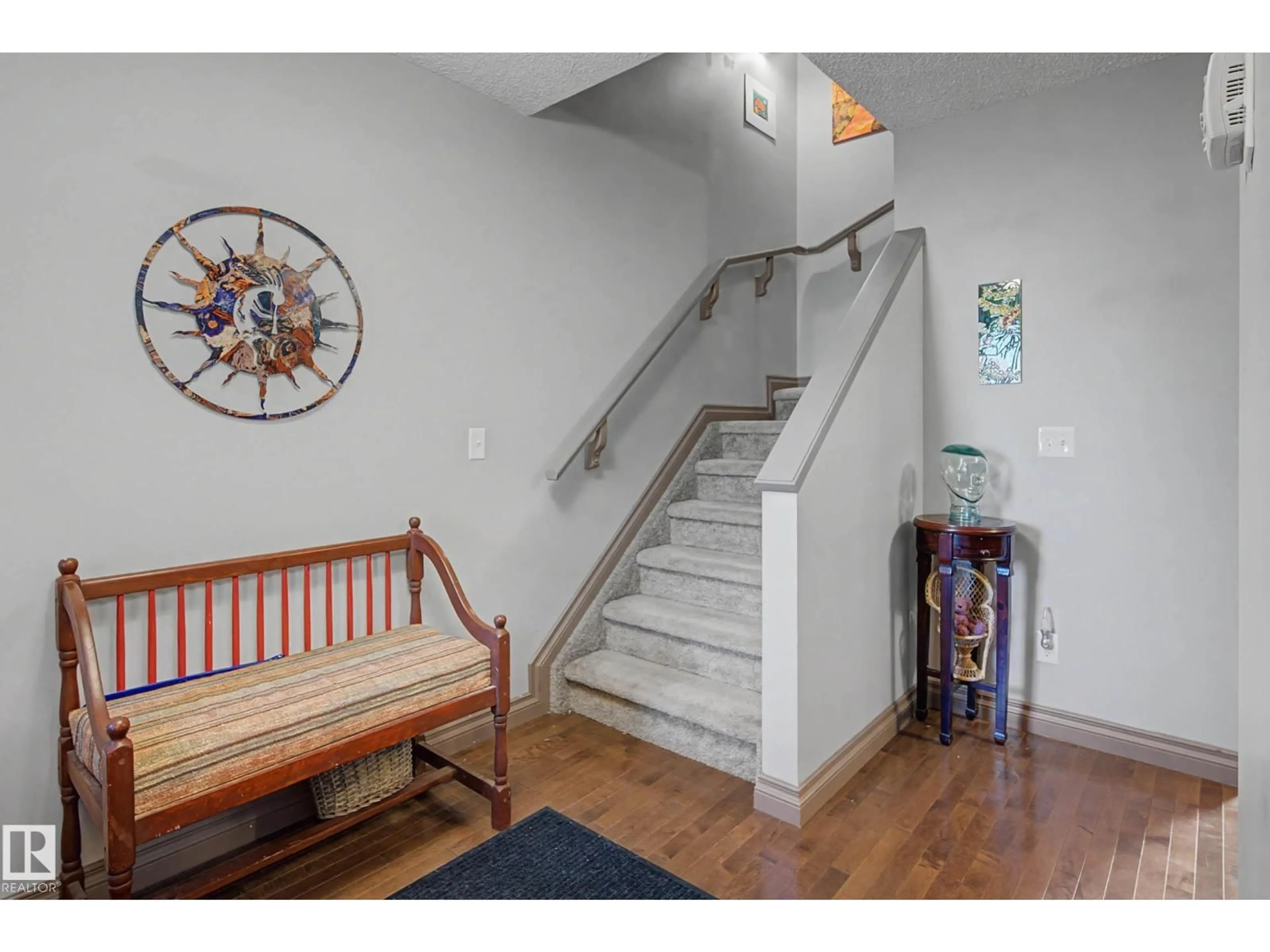 Indoor entryway for 23 - 2005 70 ST, Edmonton Alberta T6X0T9