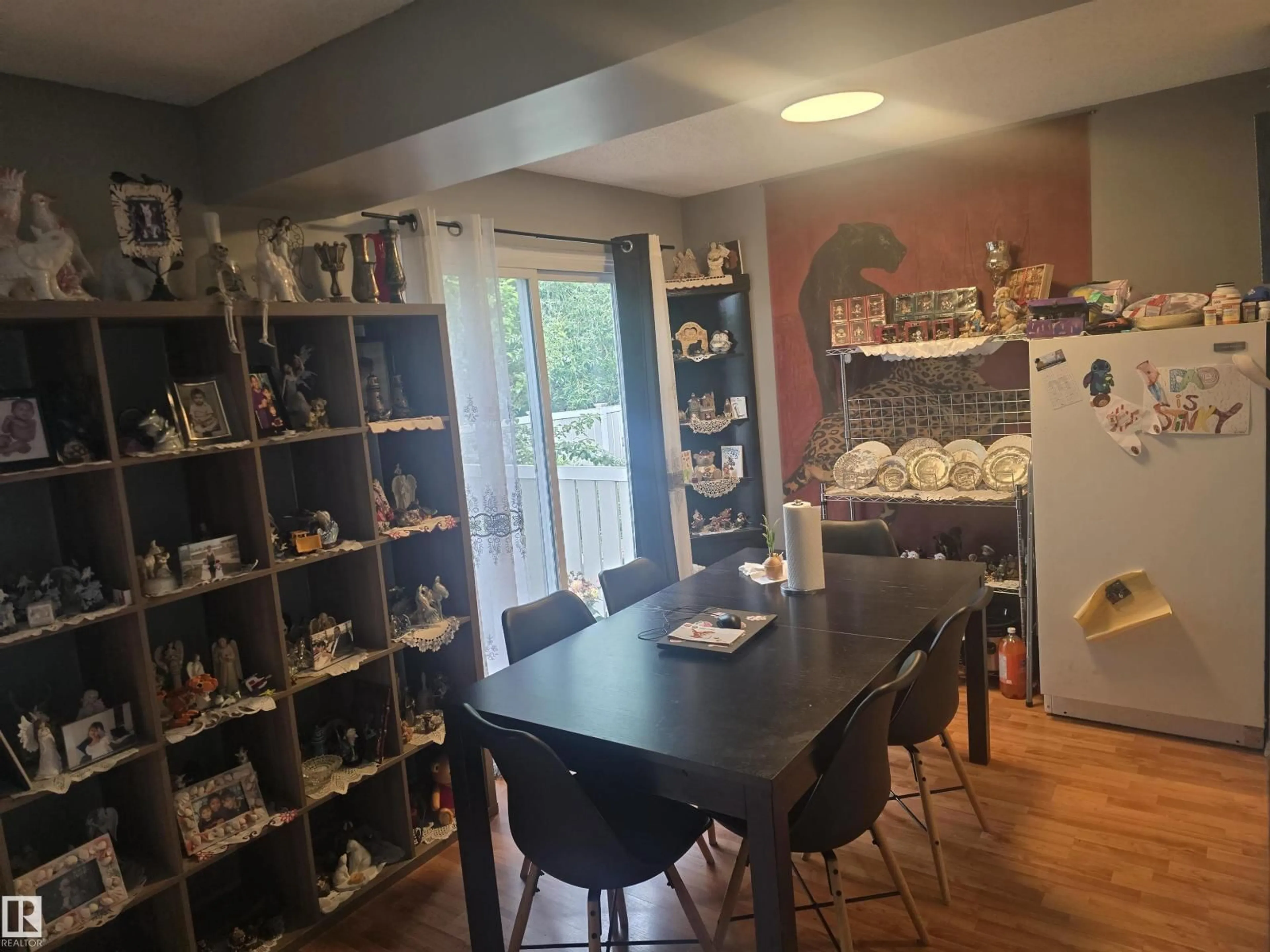 Dining room, unknown for 2554 79 ST, Edmonton Alberta T6K3Y4