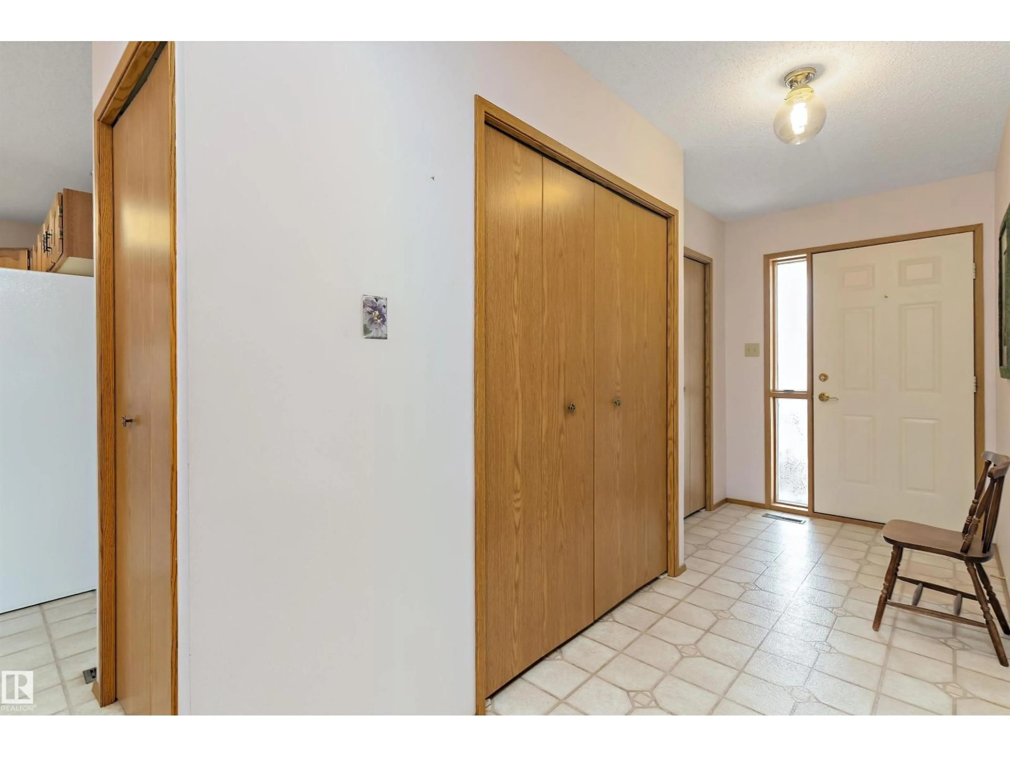 Unknown for 17404 CALLINGWOOD RD, Edmonton Alberta T5T5P1