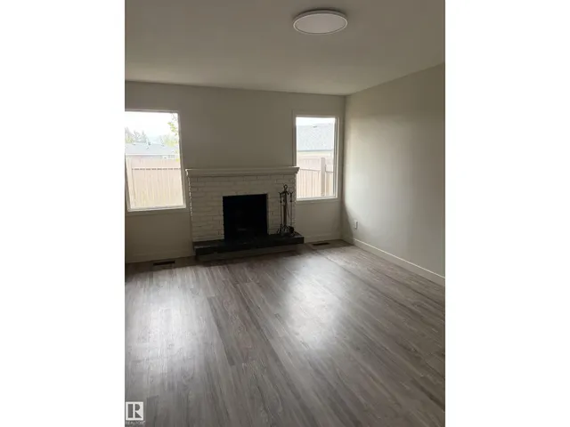 13833 24 ST, Edmonton 4
