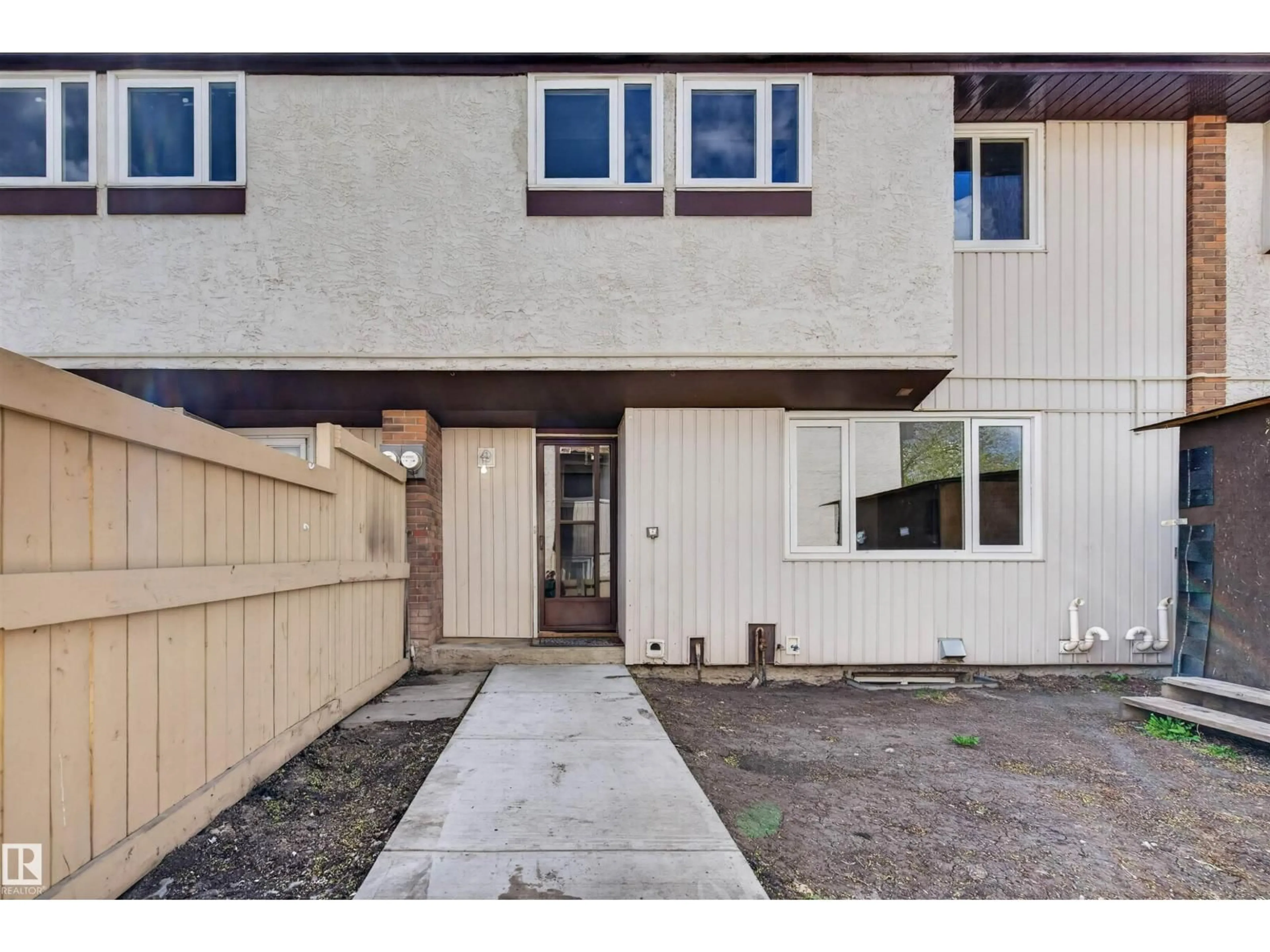 Unknown for #8 - 14105 82 ST, Edmonton Alberta T5E2V7