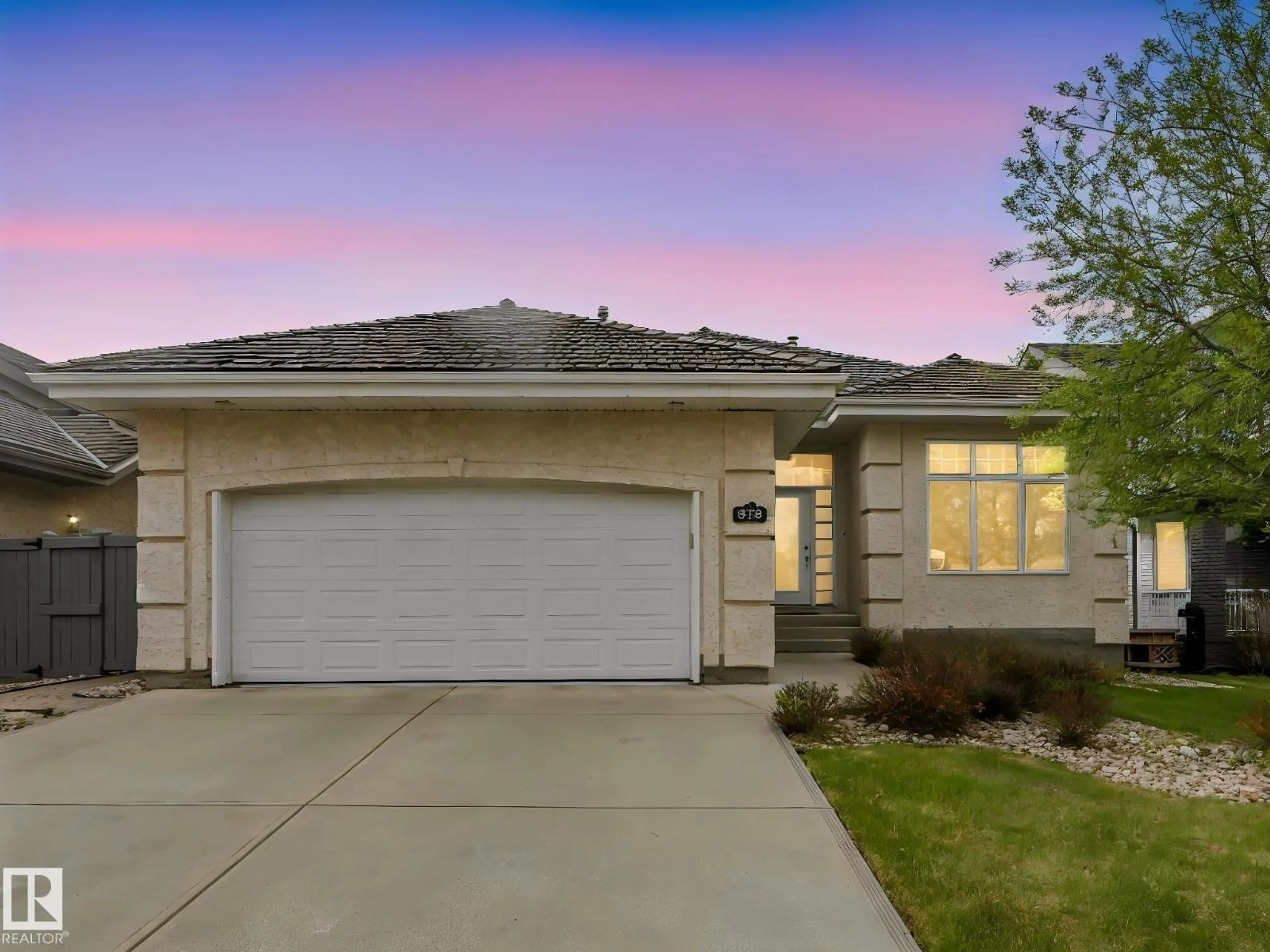 Home with vinyl exterior material, street for NW - 879 DRYSDALE RUN RU, Edmonton Alberta T6M2V4