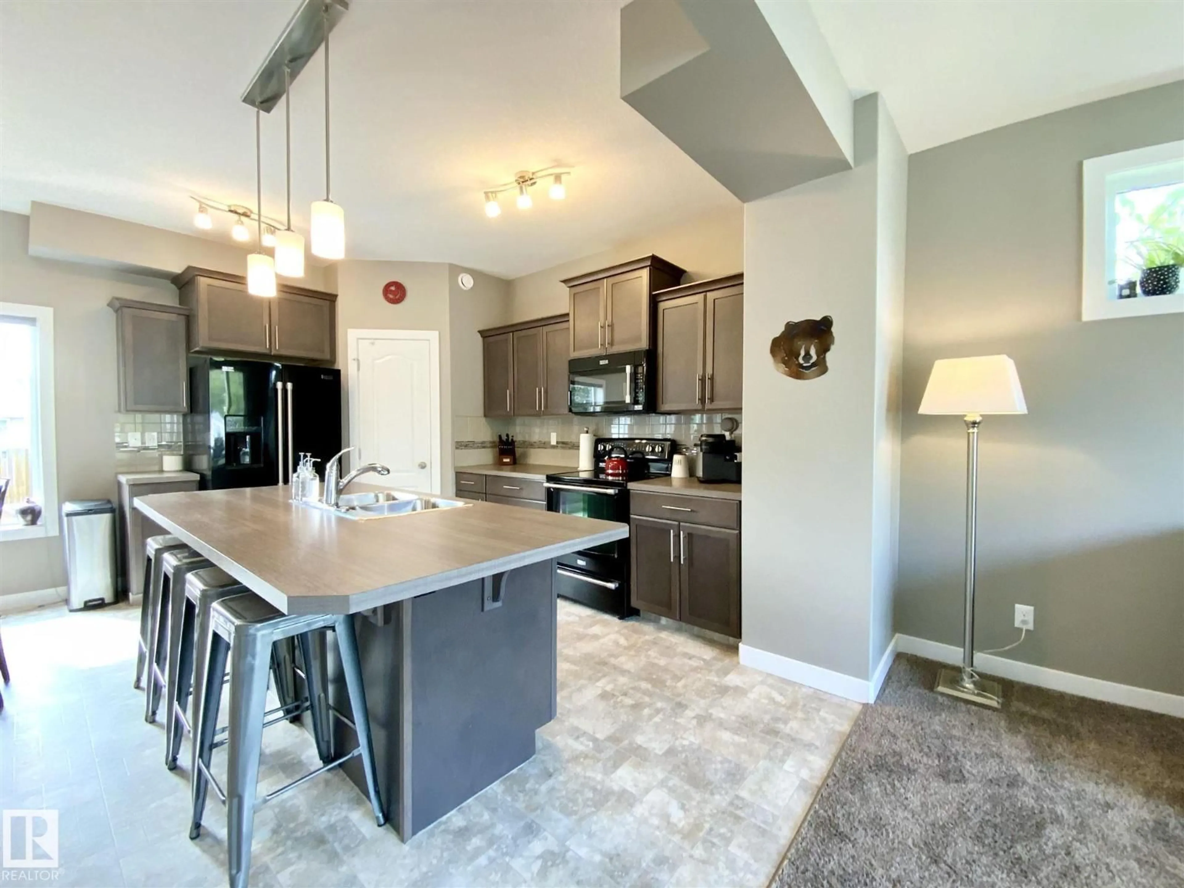 Open concept kitchen, unknown for 4506 53 ST, Wetaskiwin Alberta T9A1R3