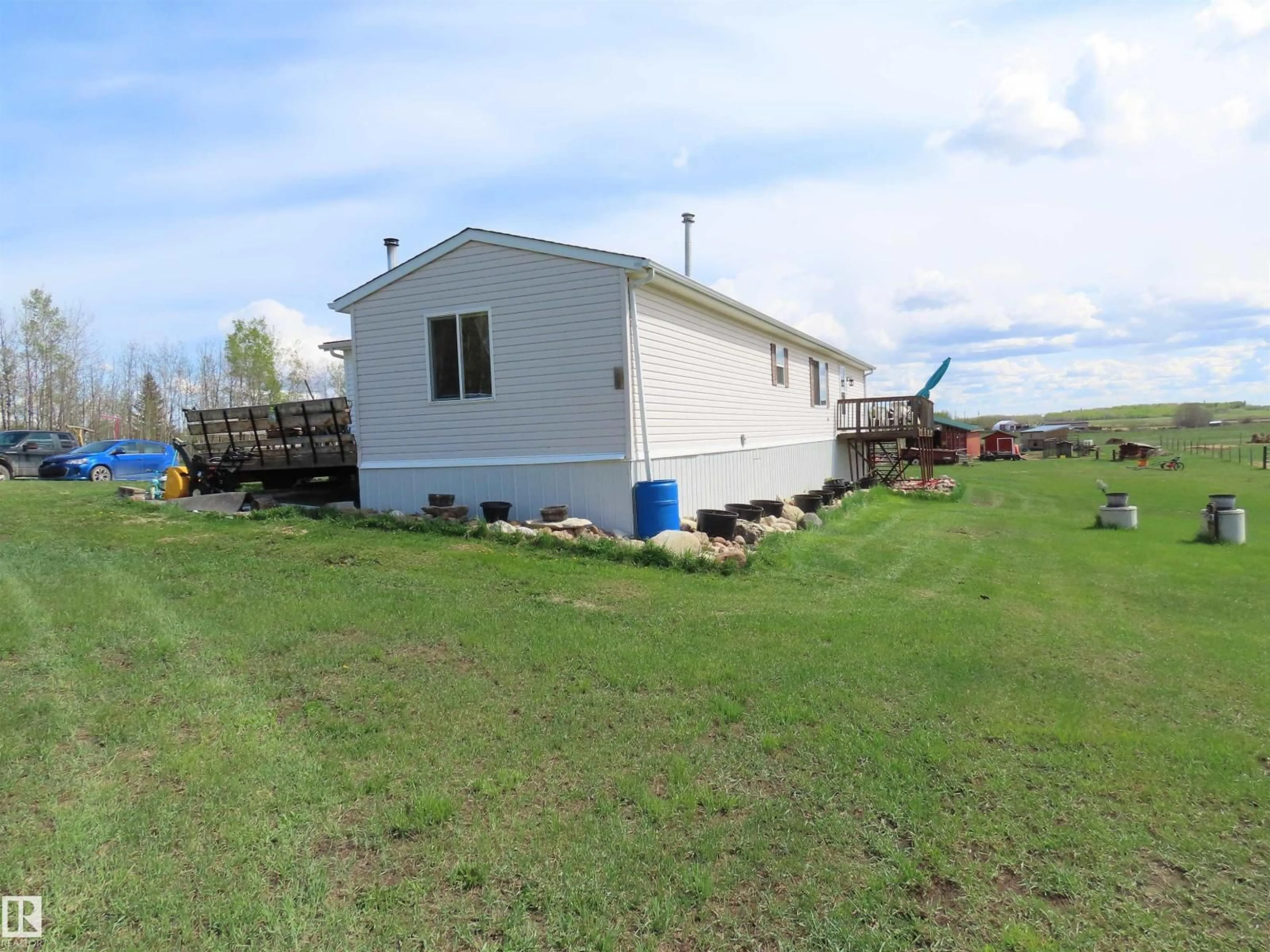 Unknown for 2013 TWP ROAD 563, Rural Lac Ste. Anne County Alberta T0E1V0