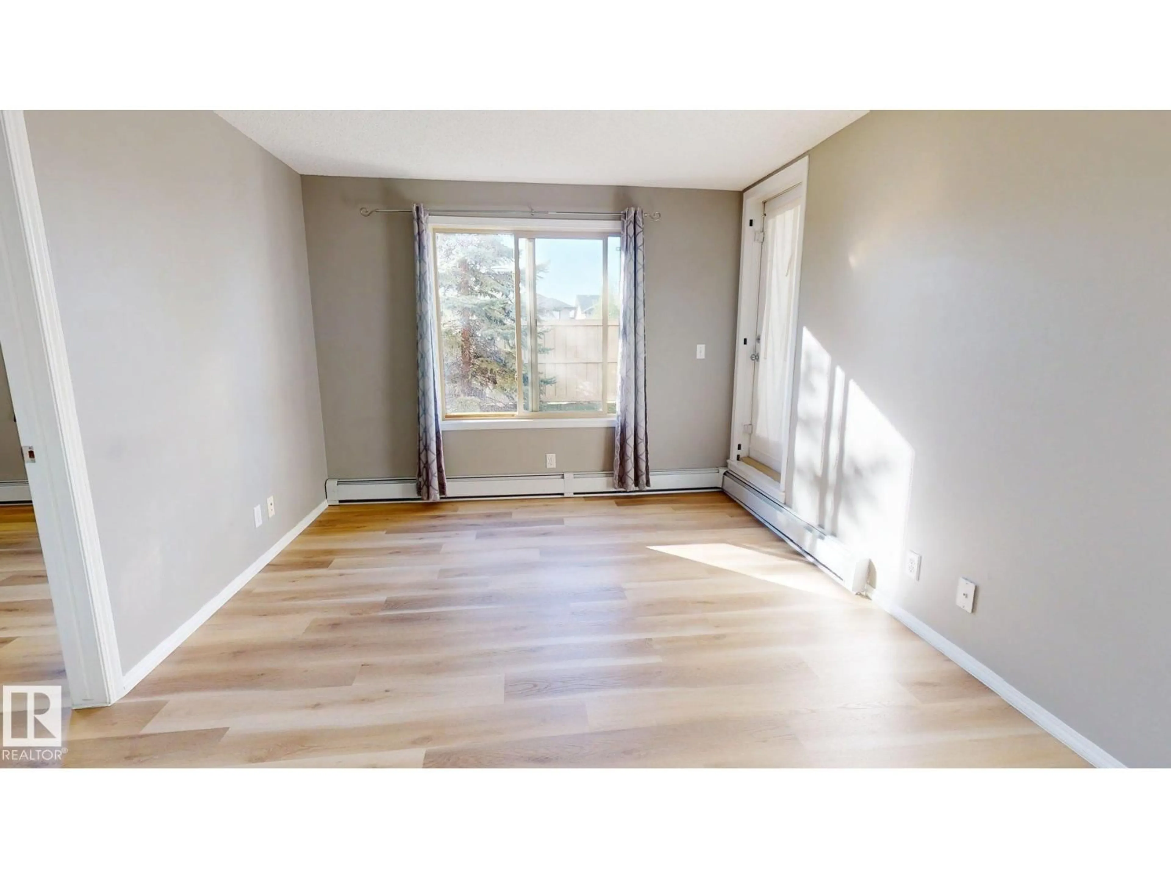 A pic of a room for #116 - 11808 22 AV, Edmonton Alberta T6W2A2