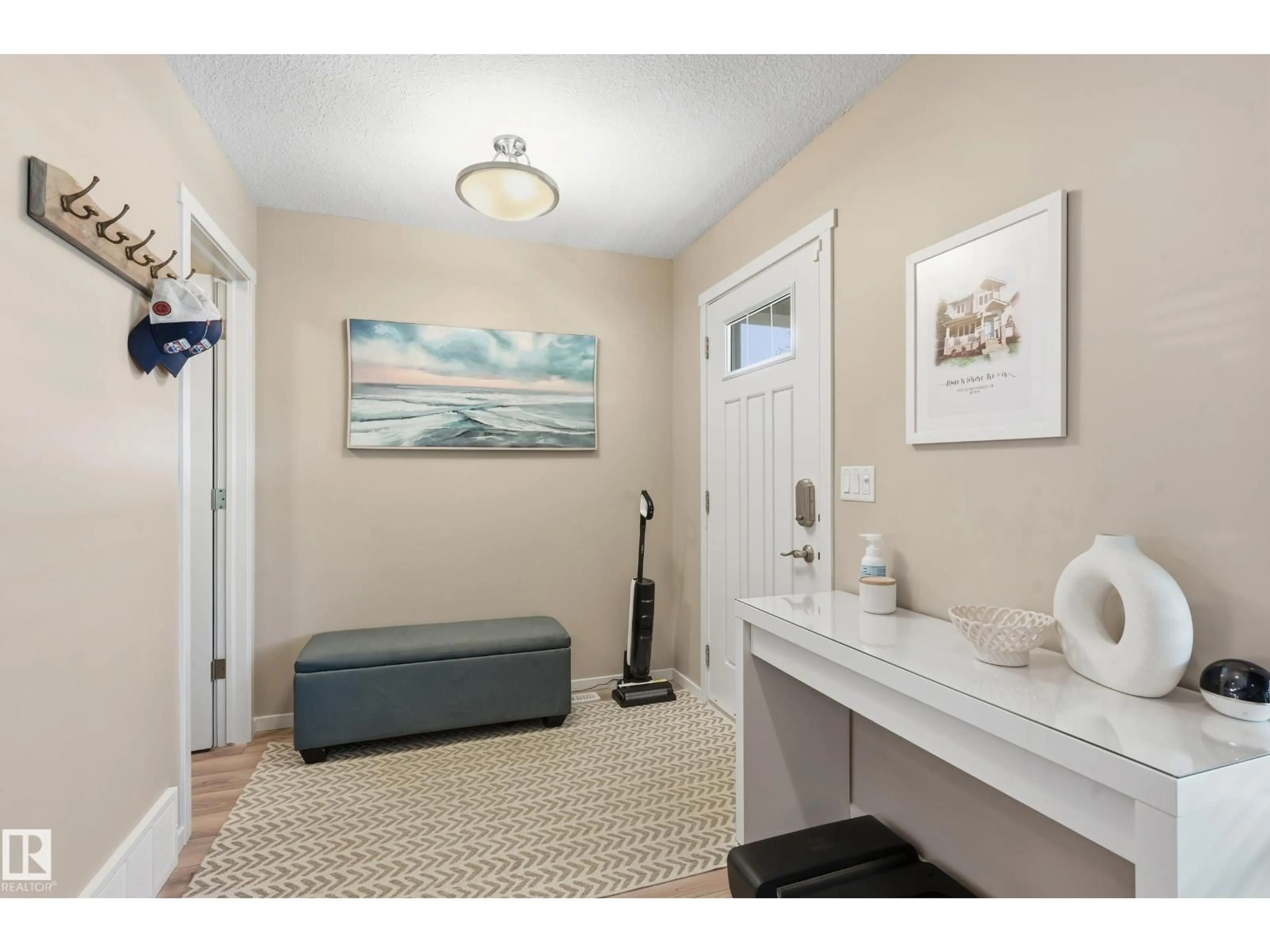 Indoor entryway for 3457 CUTLER CR, Edmonton Alberta T6W2B3