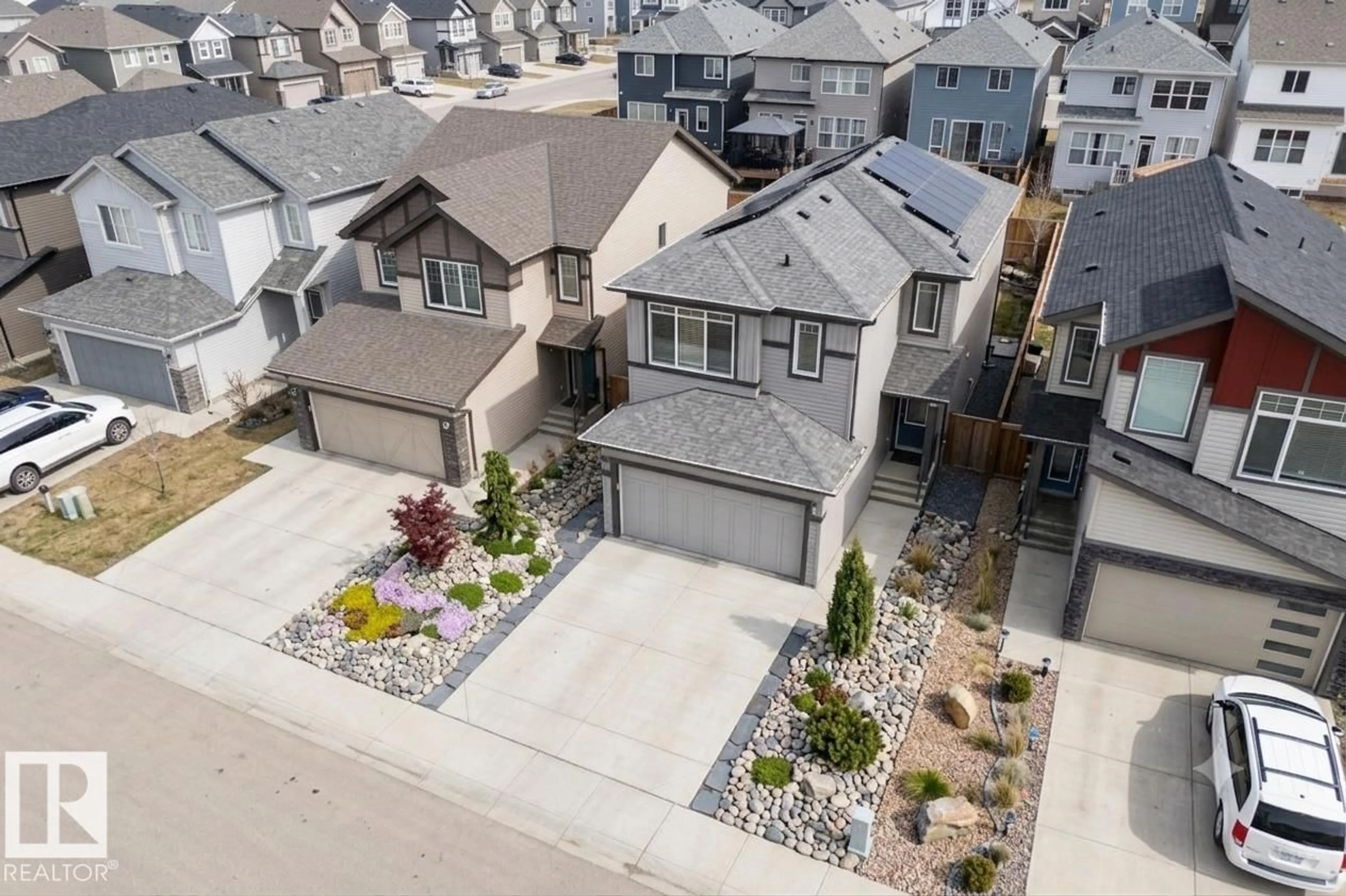 A pic from outside/outdoor area/front of a property/back of a property/a pic from drone, street for 22931 96 AV, Edmonton Alberta T5T7R4
