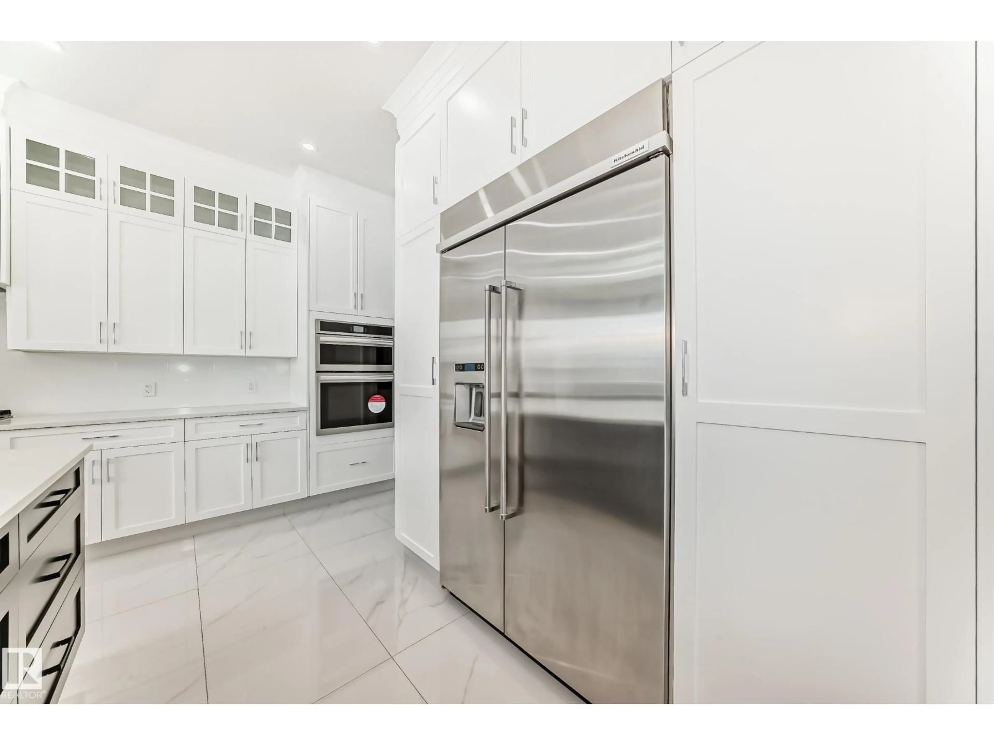 Unknown for 340 33 AVE NW, Edmonton Alberta T6T2S9
