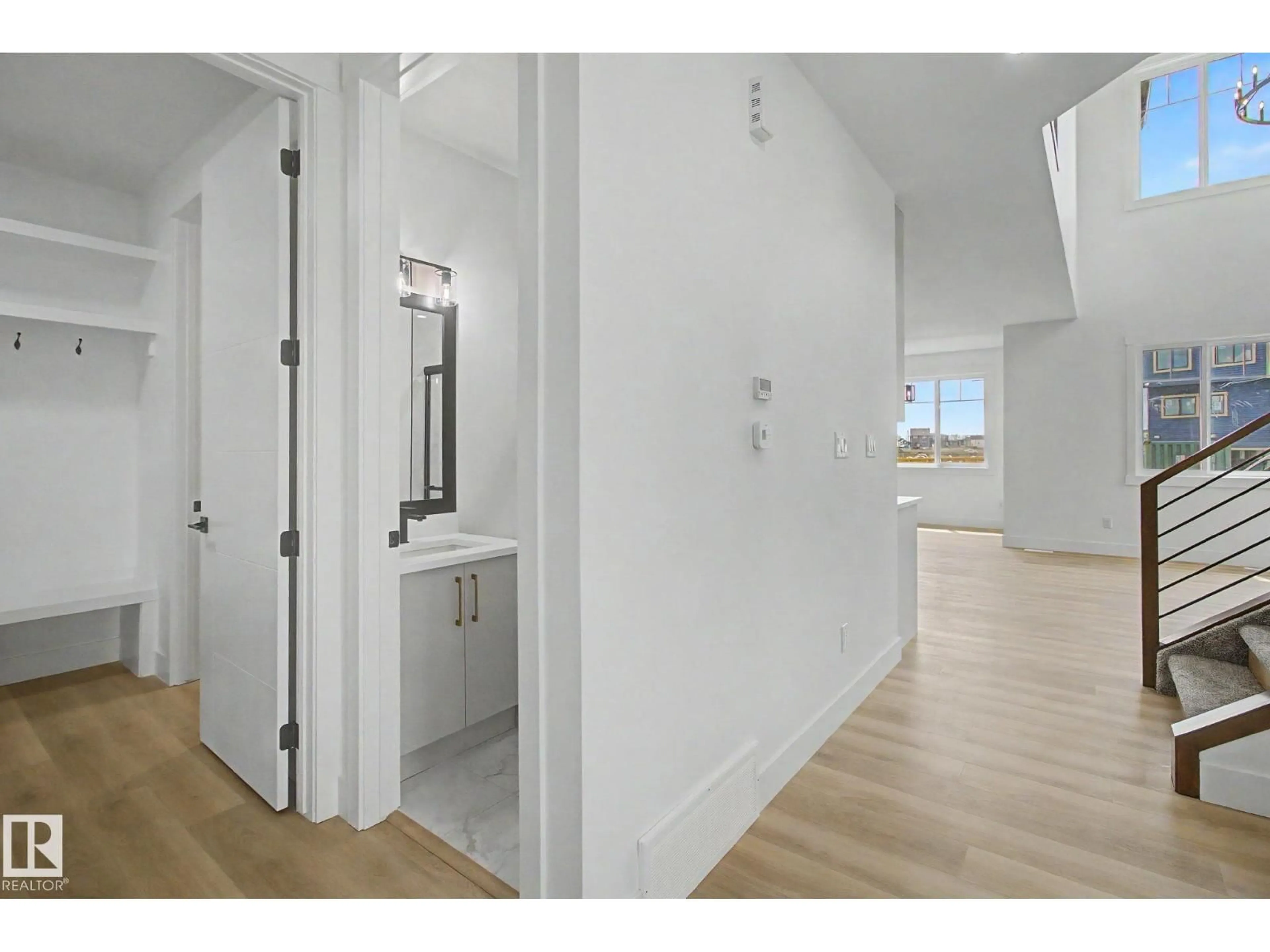 Unknown for 3287 CHERNOWSKI WY, Edmonton Alberta T6W5V6