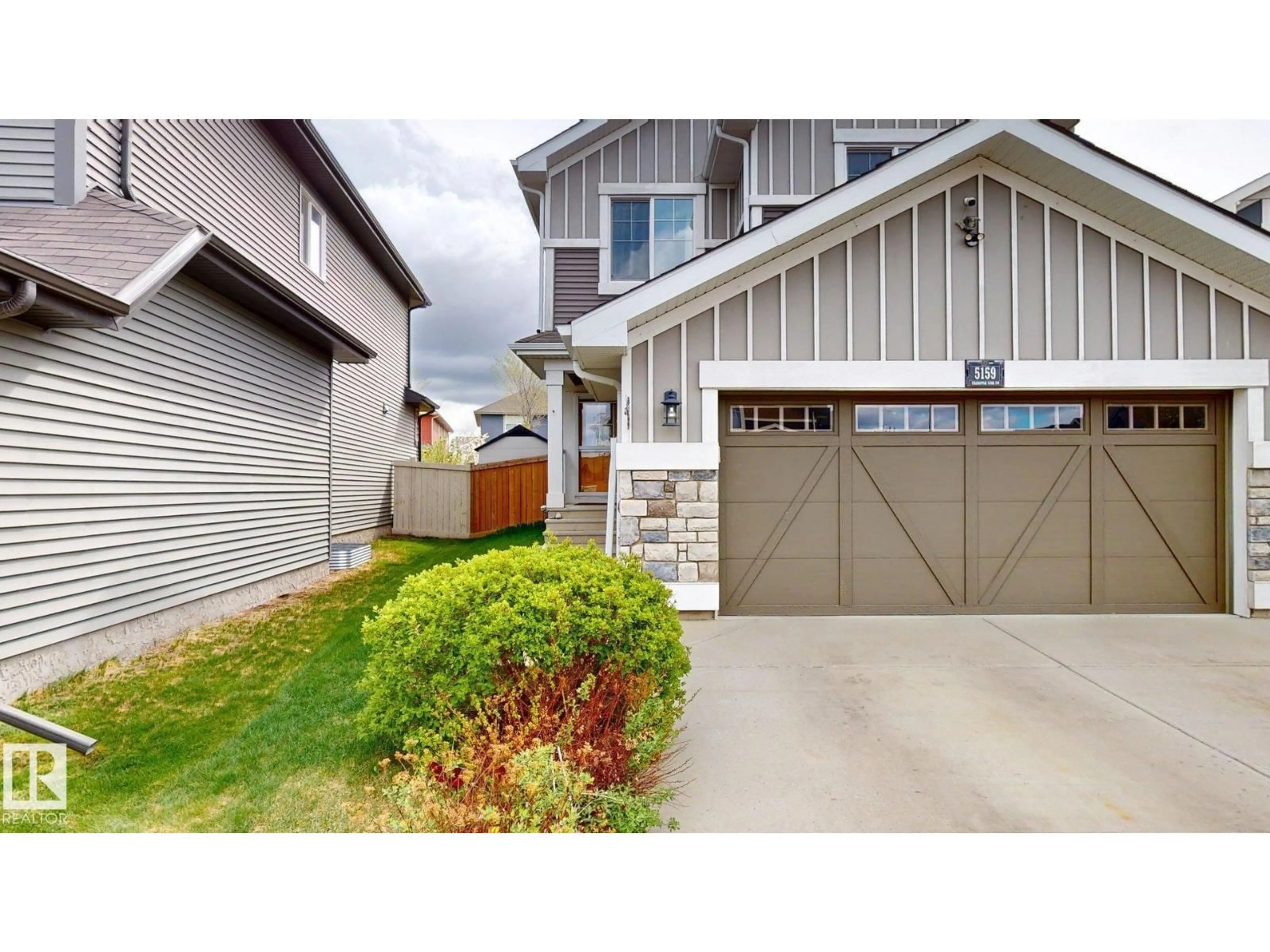 Home with vinyl exterior material, street for SW SW - 5159 CRABAPPLE LI, Edmonton Alberta T6X1X1