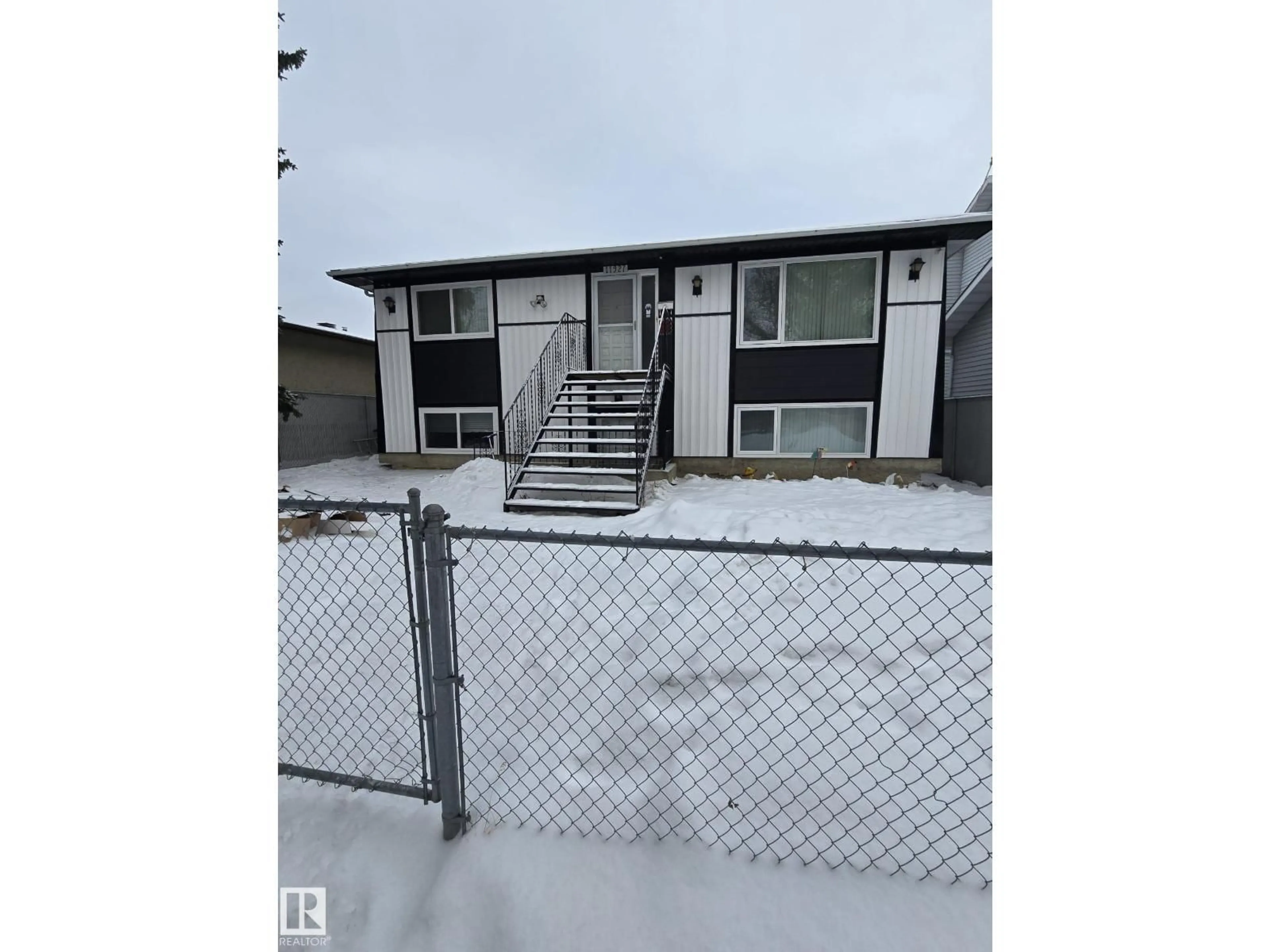 Unknown for NW - 11927 85 ST, Edmonton Alberta T5B3G2