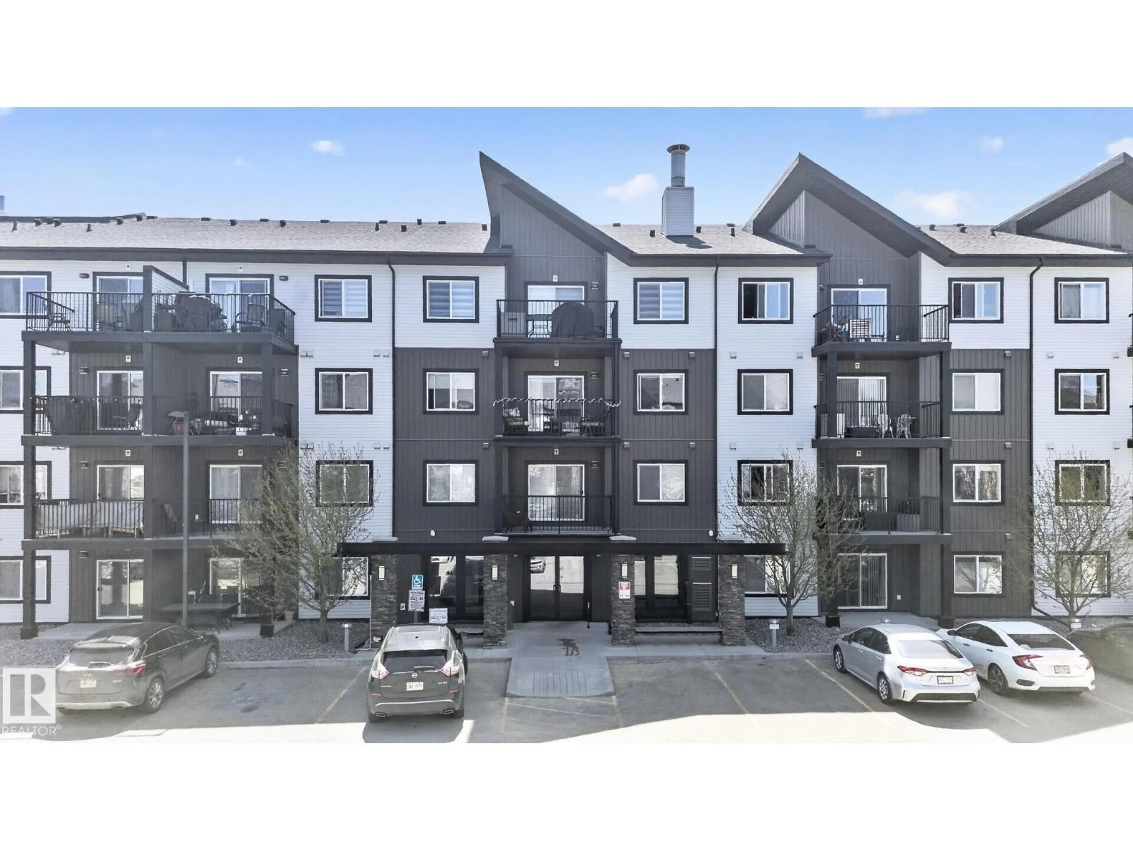 A pic from outside/outdoor area/front of a property/back of a property/a pic from drone, building for #424 - 504 ALBANY WY, Edmonton Alberta T6V0L2