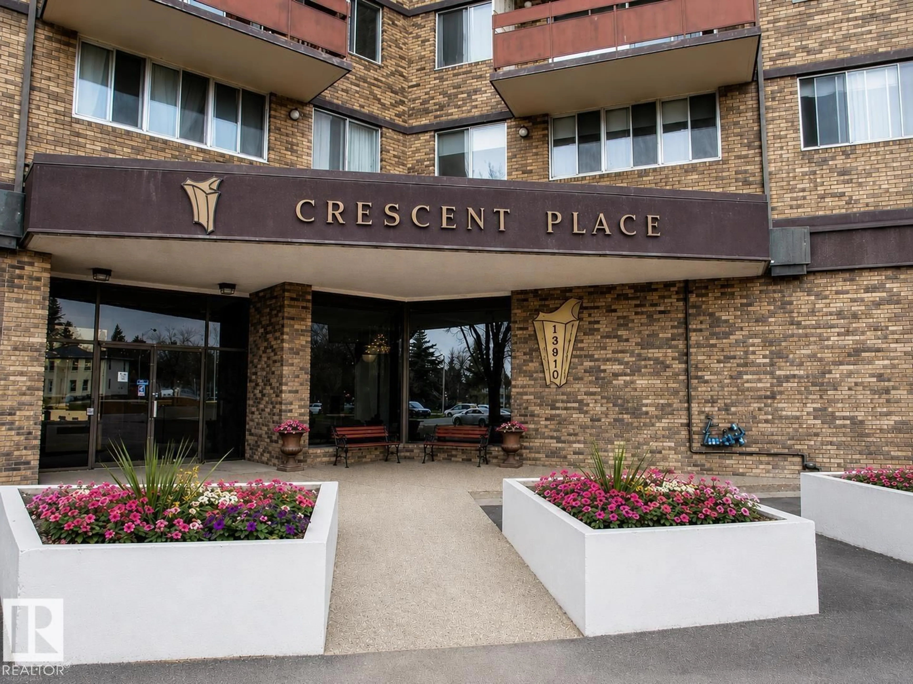 Unknown for #708 - 13910 STONY PLAIN RD, Edmonton Alberta T5N3R2
