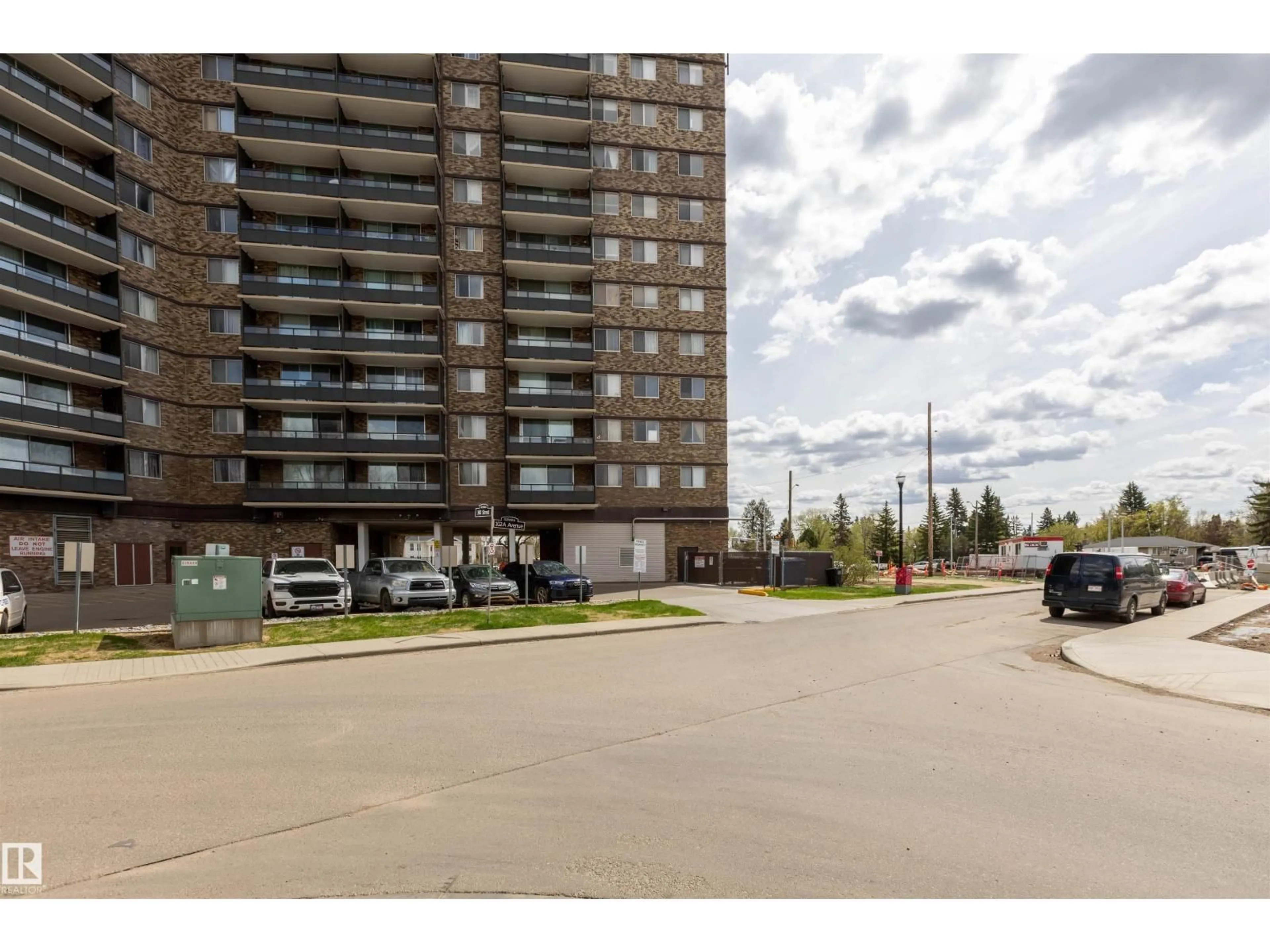 Unknown for #708 - 13910 STONY PLAIN RD, Edmonton Alberta T5N3R2