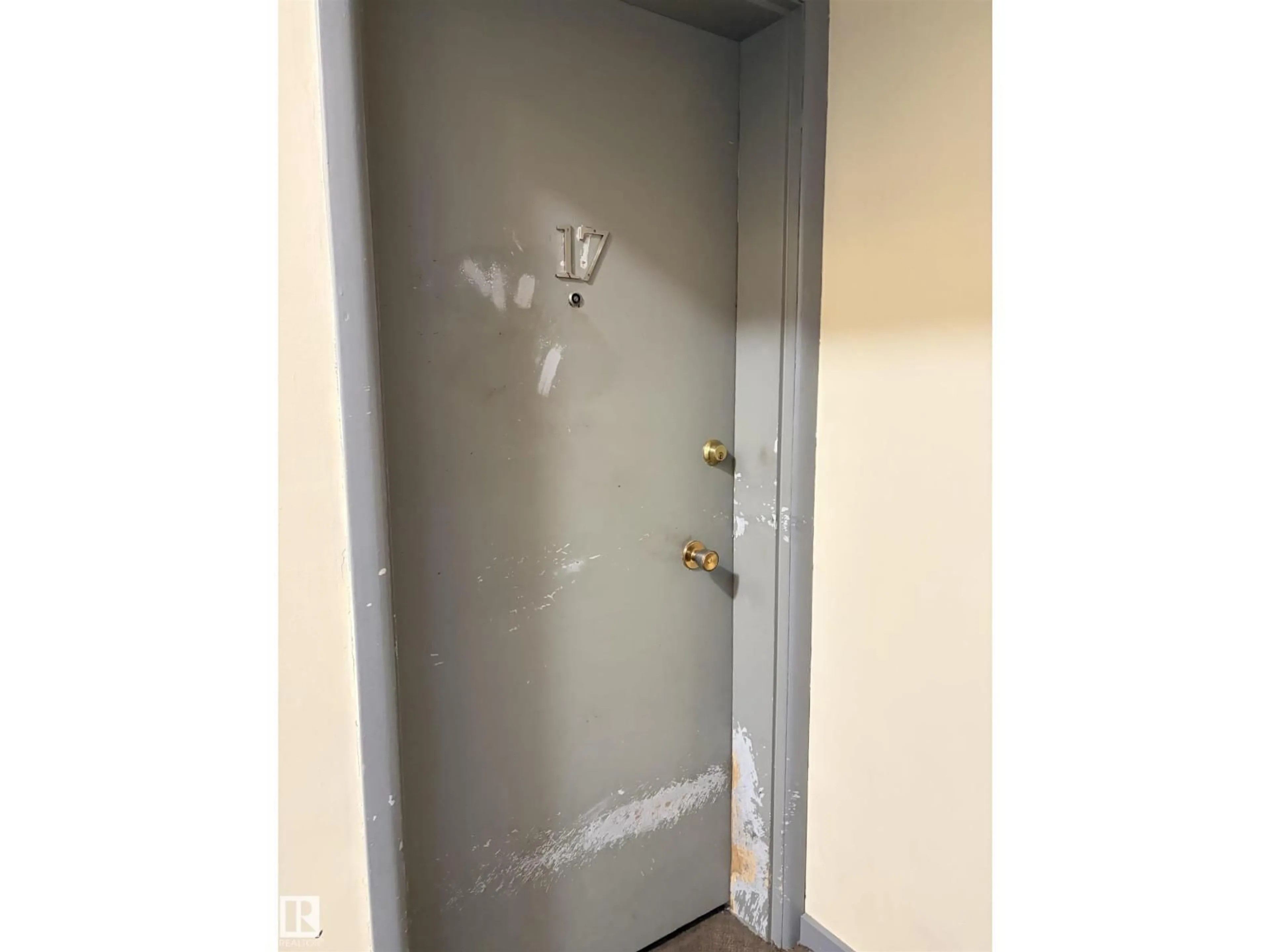 Unknown for #17 - 6215 98 AV, Edmonton Alberta T6A0A3