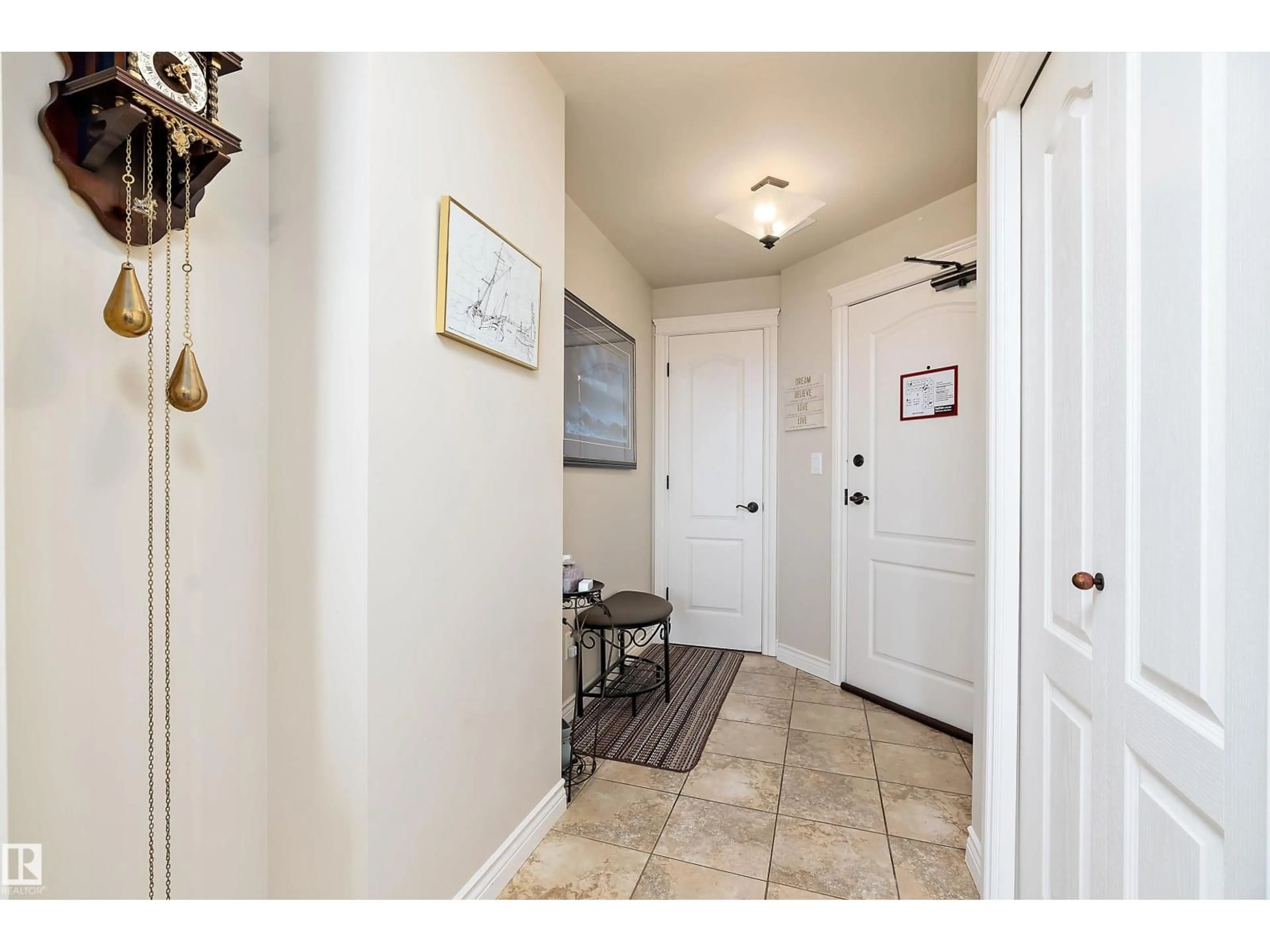 Indoor entryway for 609 33 FIFTH AV, Spruce Grove Alberta T7X2C5