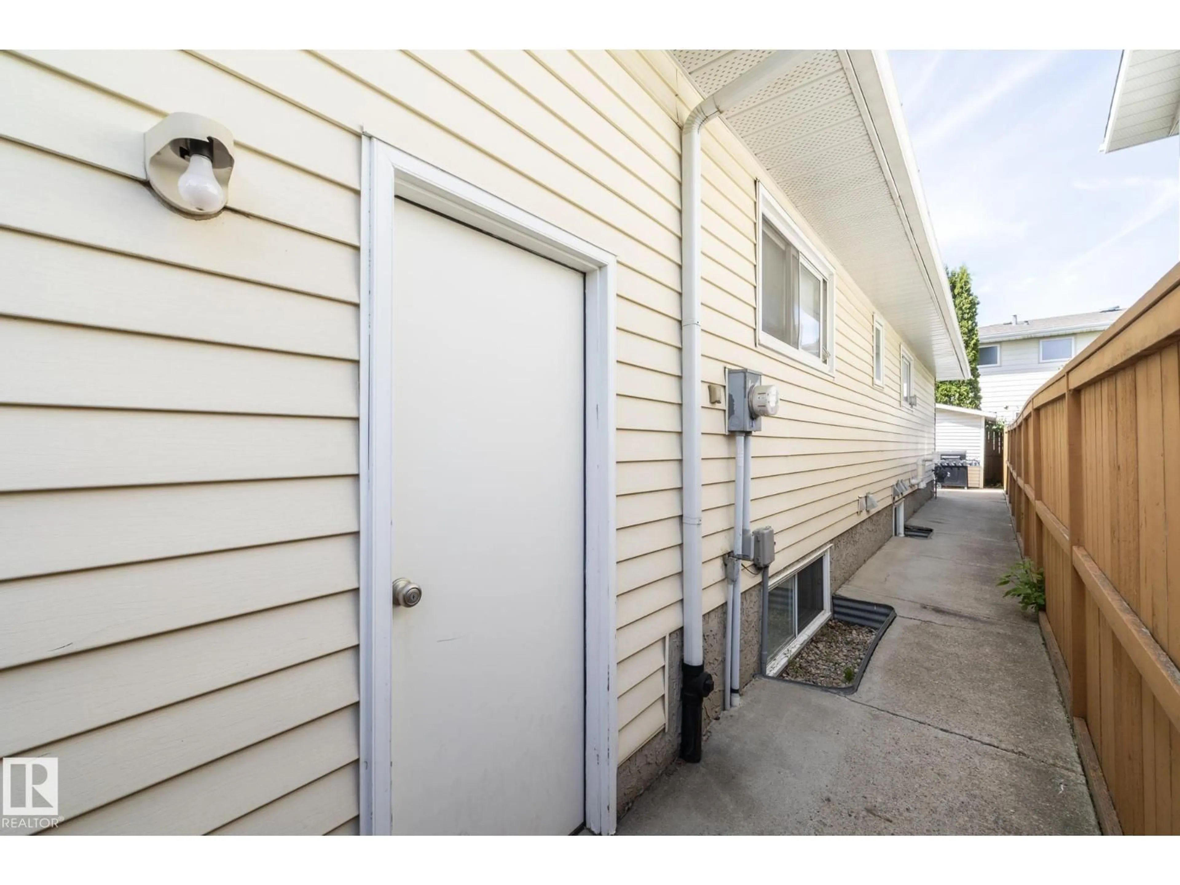 Storage room or clothes room or walk-in closet for 11138 30 AV, Edmonton Alberta T6J3Y6