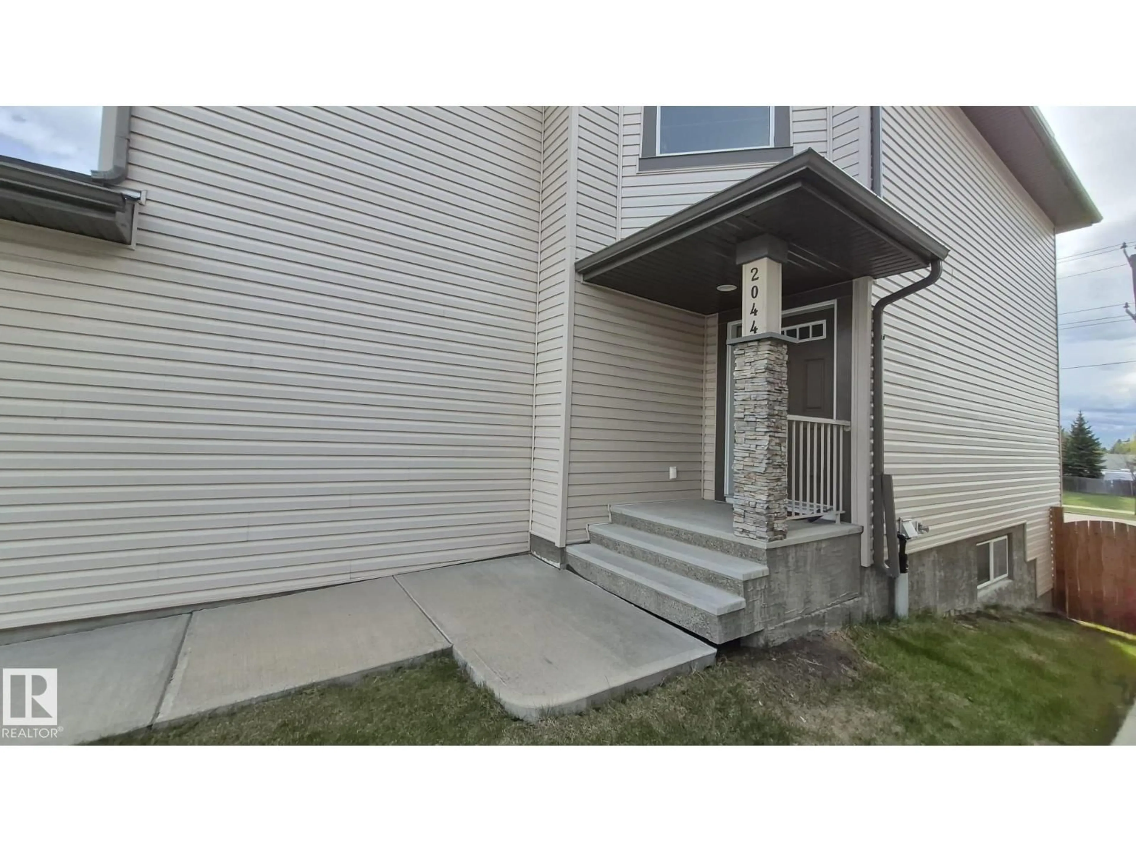 Unknown for NW - 2044 33B ST, Edmonton Alberta T6T0L2