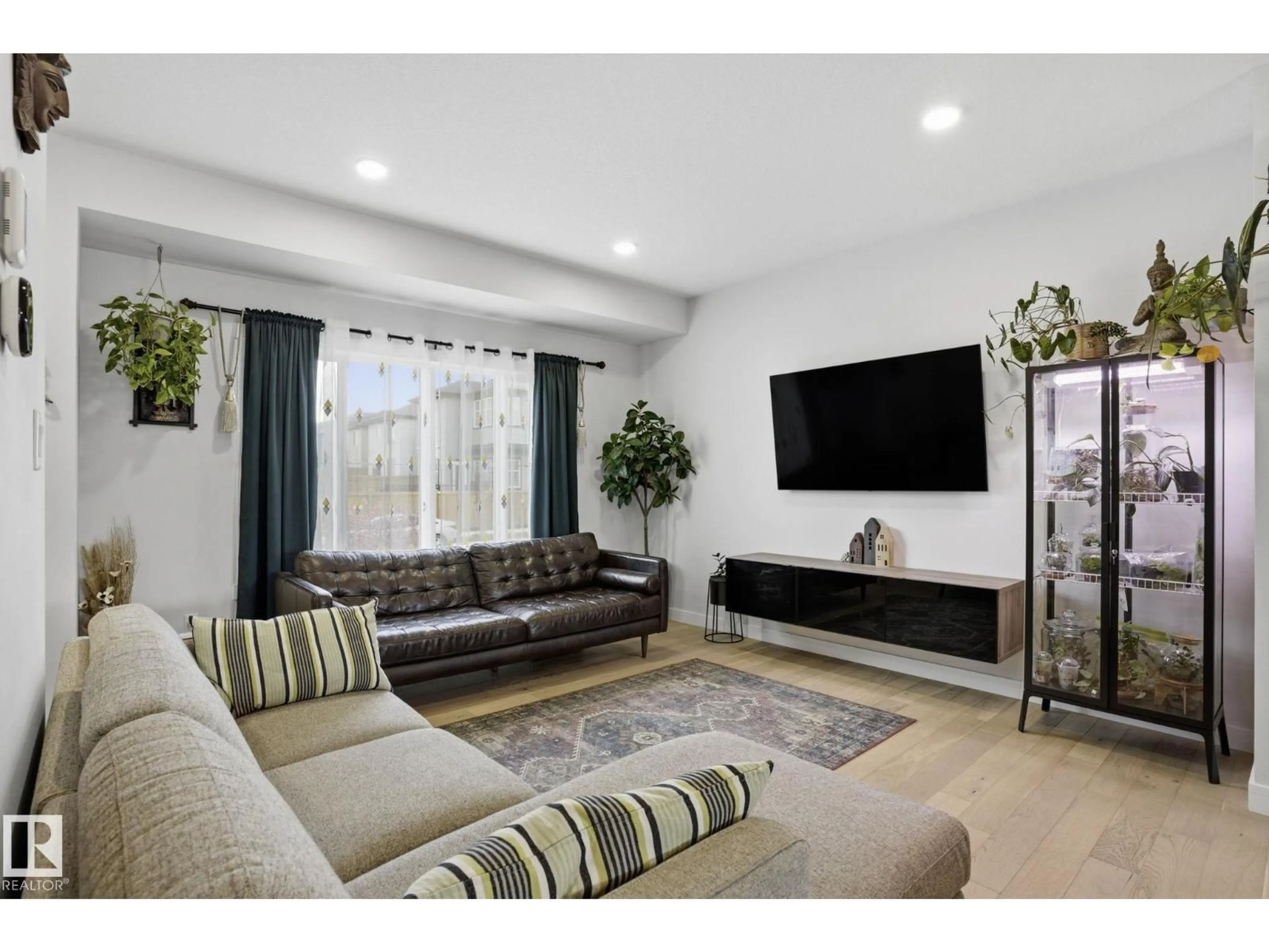 Living room with furniture, unknown for SW - 2116 159 ST, Edmonton Alberta T6W4E6