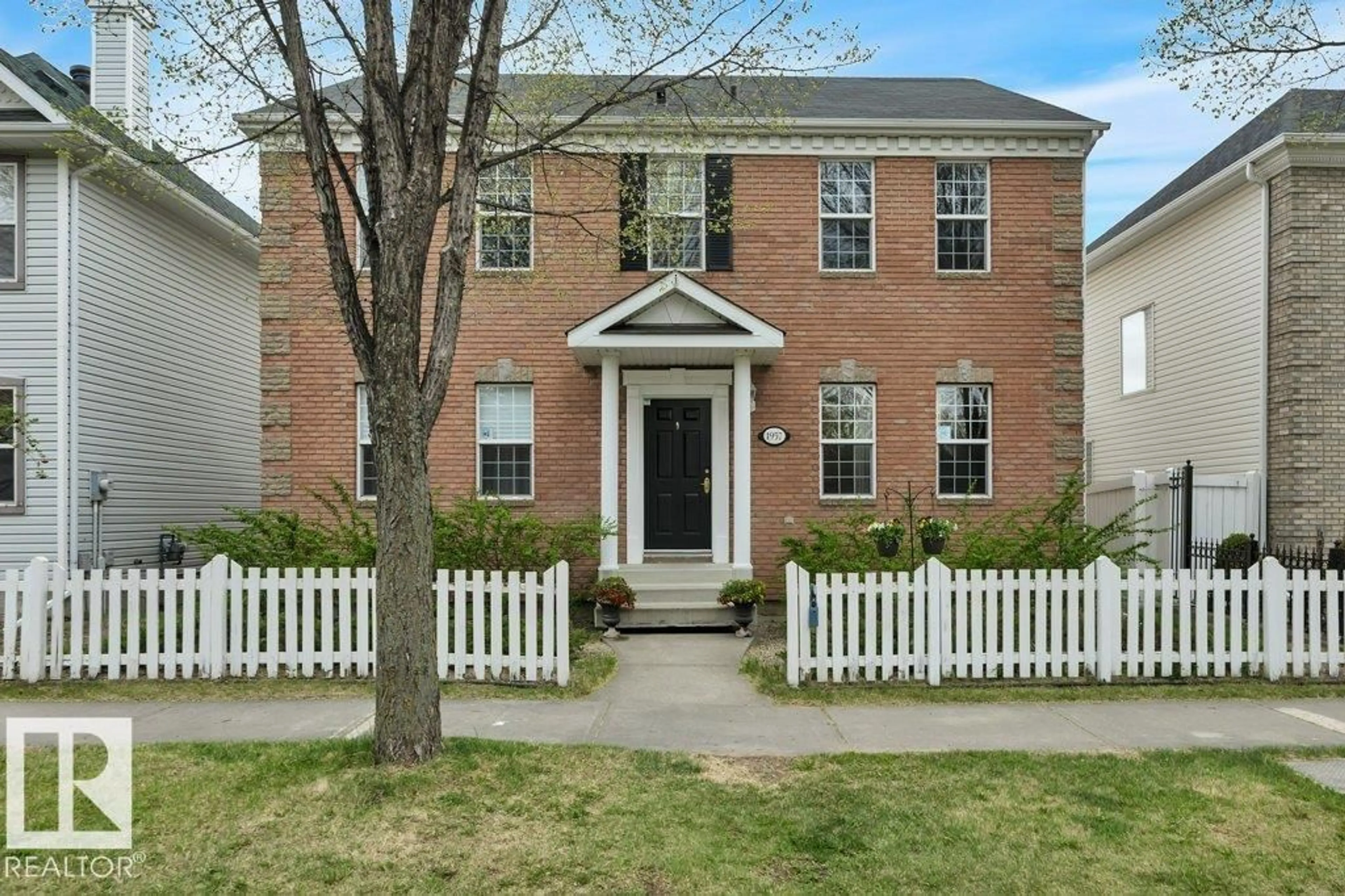 Home with brick exterior material, street for 1957 TOMLINSON SQUARE, Edmonton Alberta T6R2R7