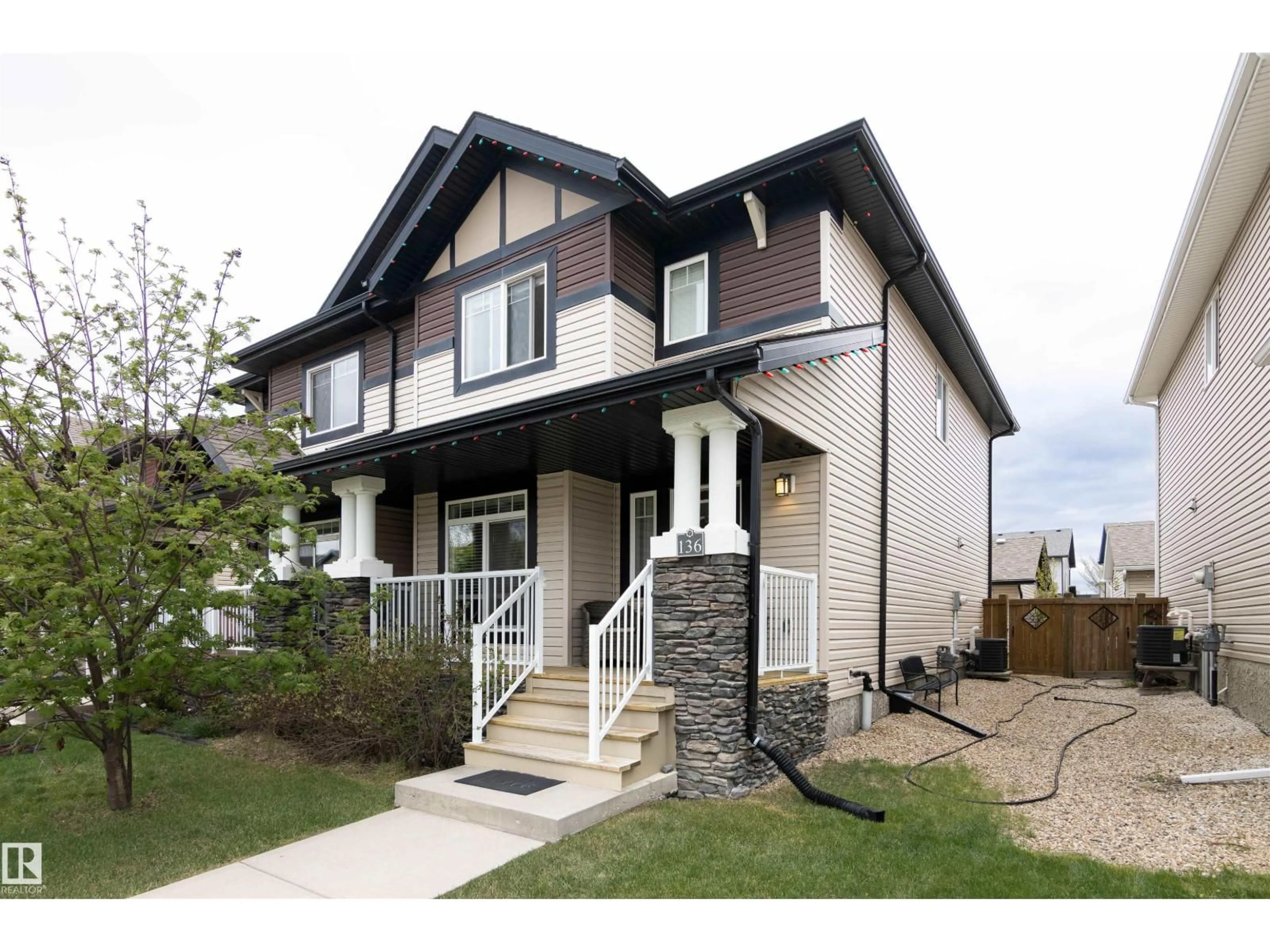 Home with vinyl exterior material, street for 136 CY BECKER BV, Edmonton Alberta T5Y0Y2