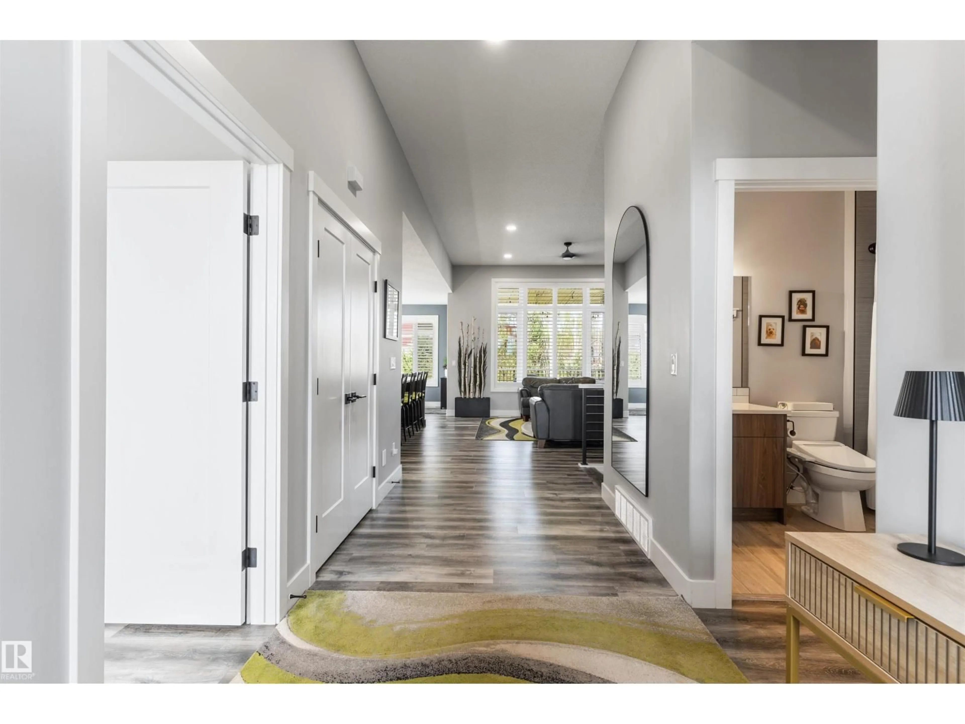 Indoor entryway for 2011 SPRING DR, Rural Parkland County Alberta T7Z0G8