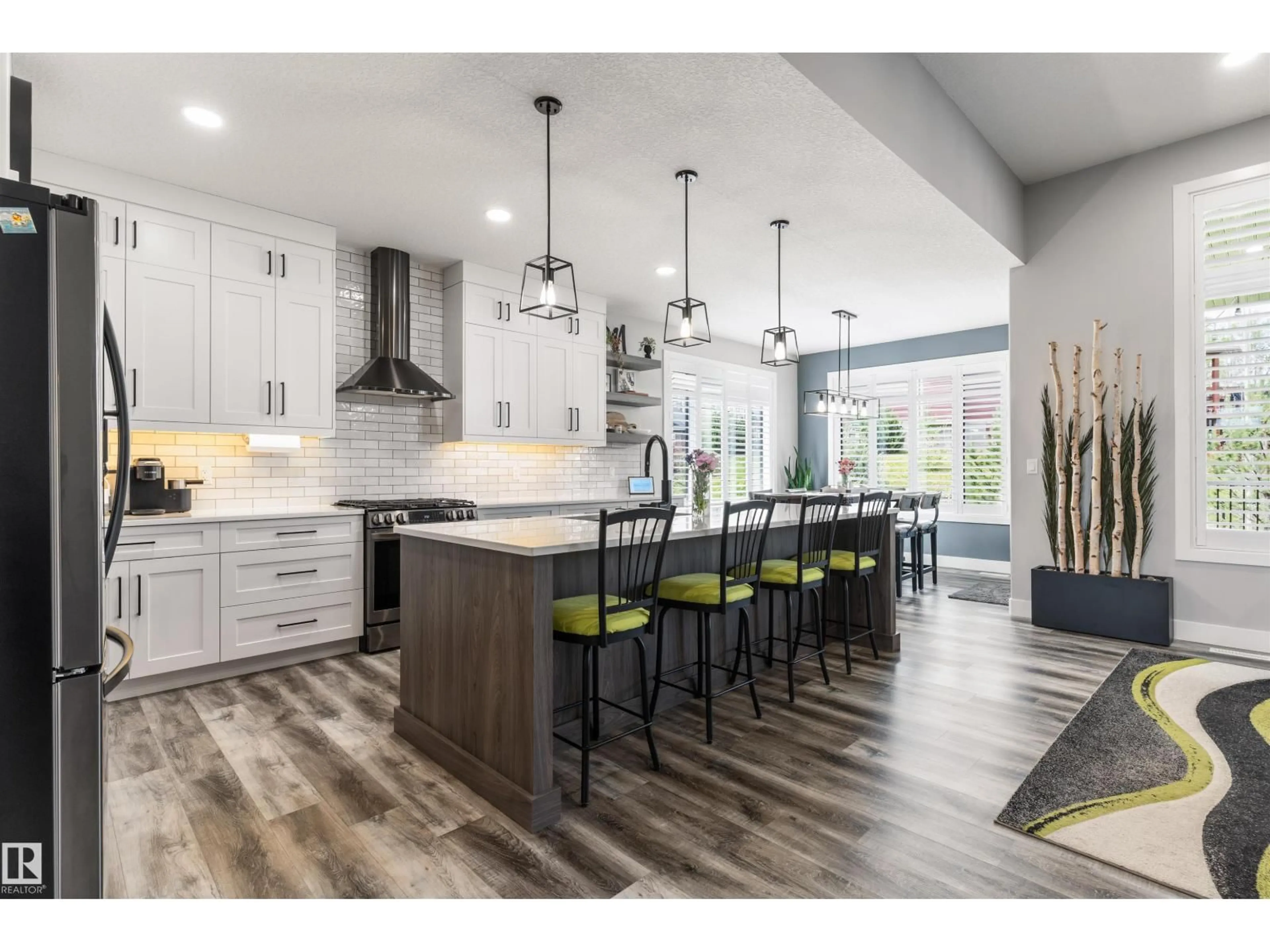 Open concept kitchen, unknown for 2011 SPRING DR, Rural Parkland County Alberta T7Z0G8