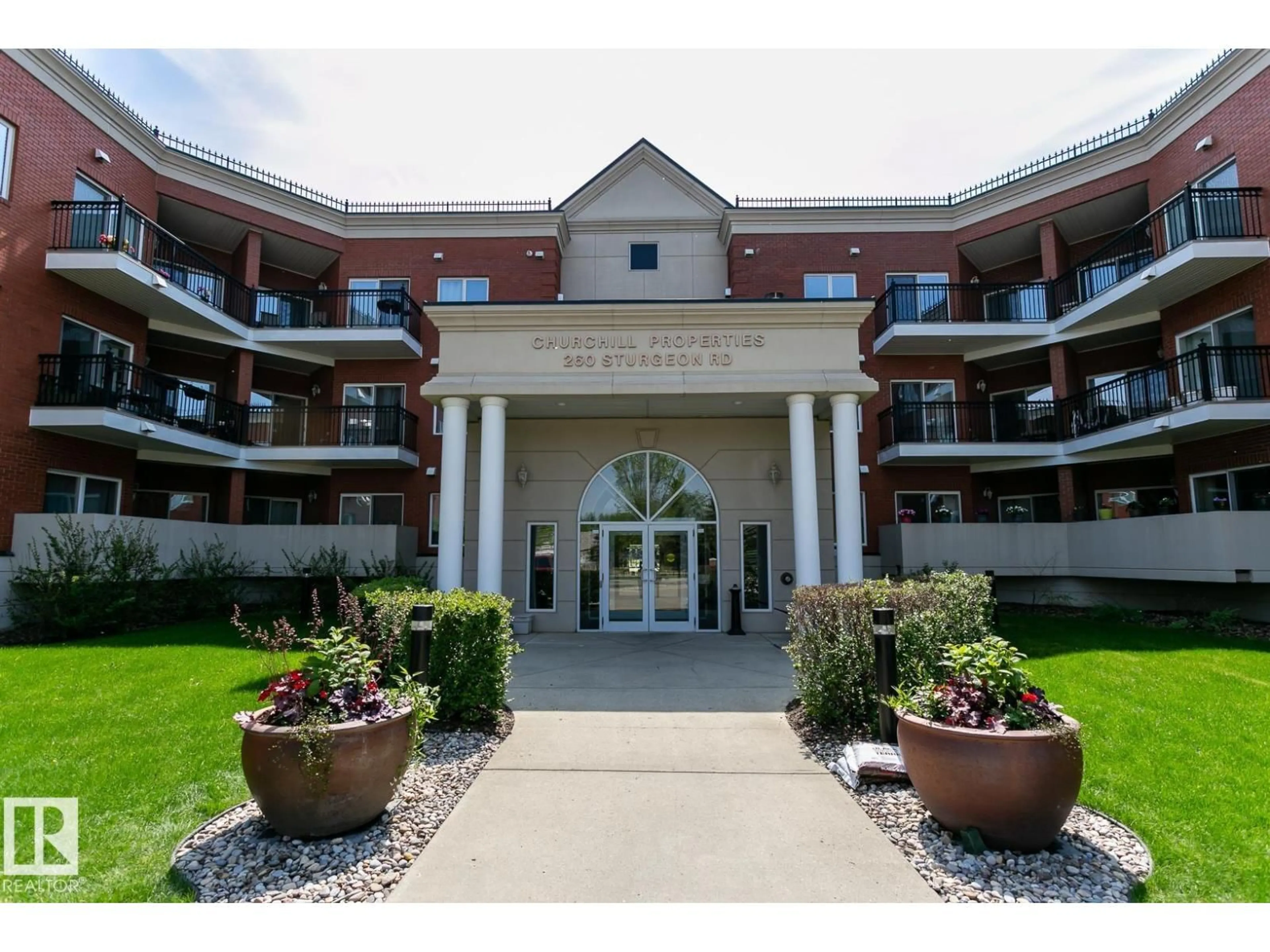 Indoor foyer for 101 - 101 STURGEON RD, St. Albert Alberta T8N7C6