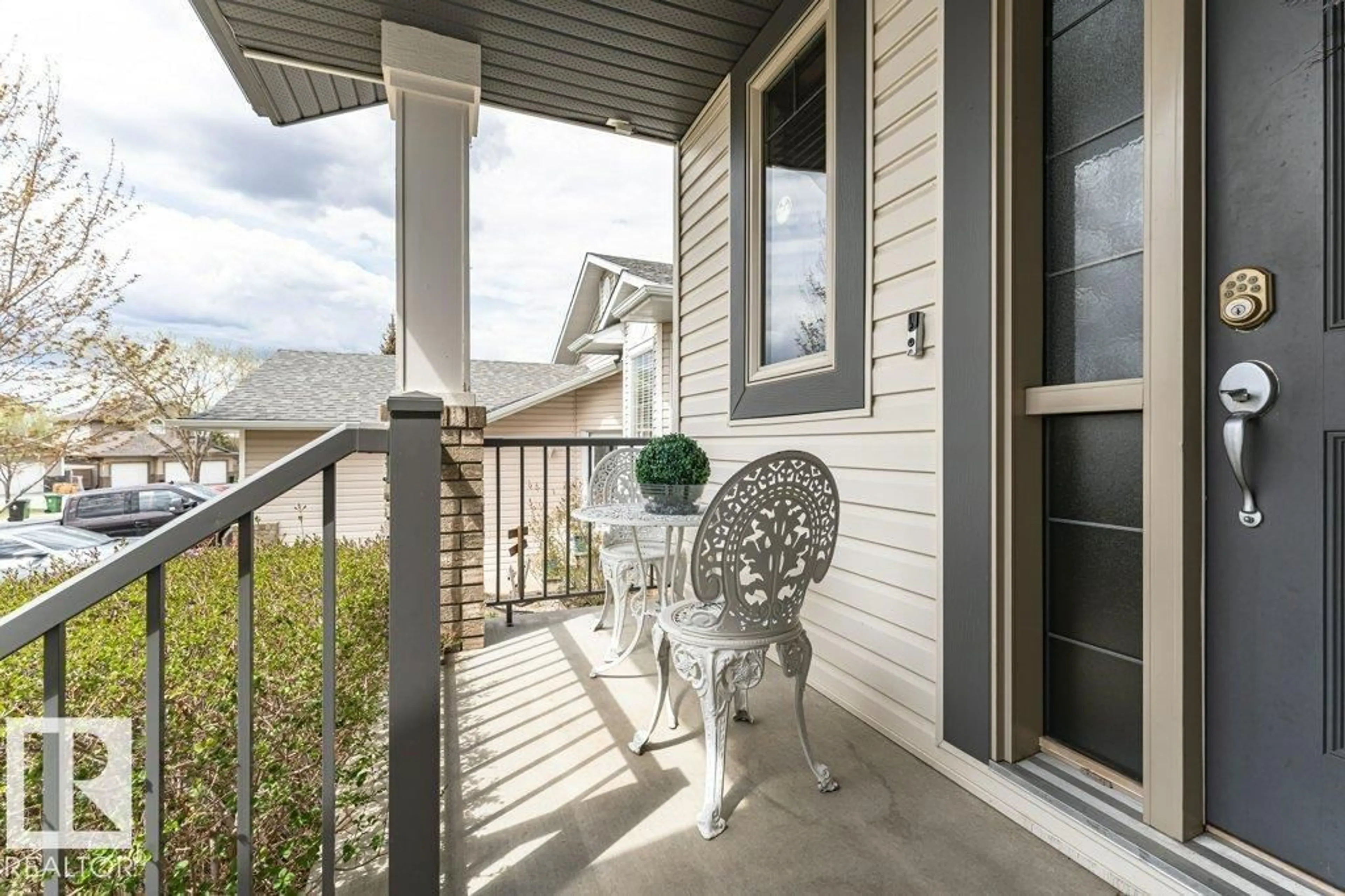 Patio, unknown for 86 WEDGEWOOD CR, Fort Saskatchewan Alberta T8N4L8
