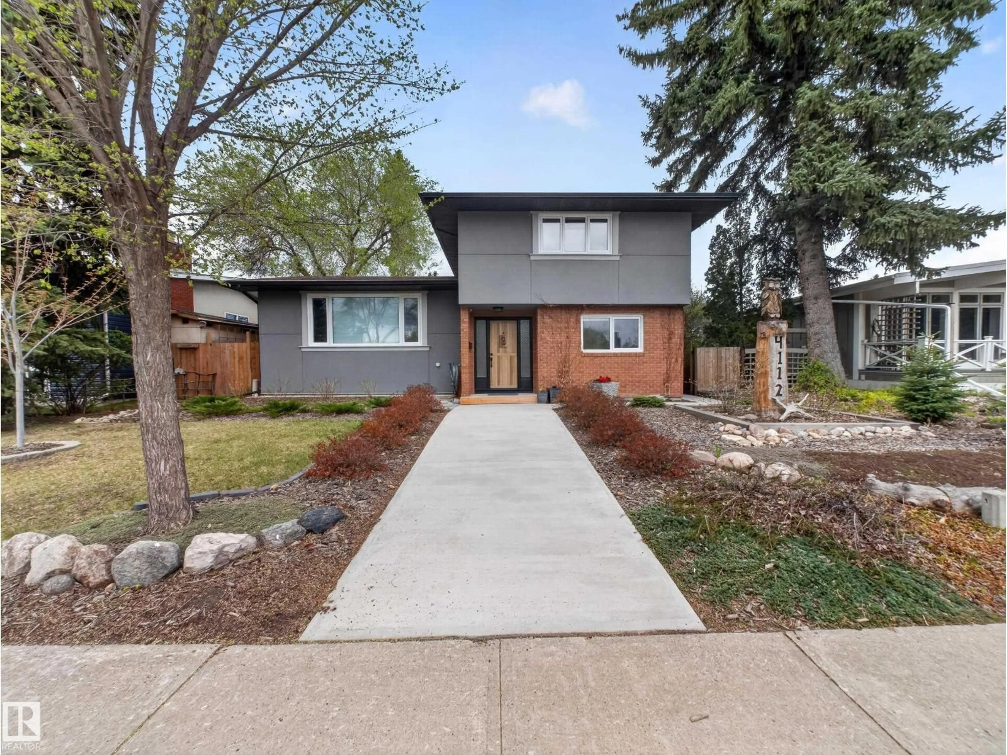Home with brick exterior material, street for 4112 120 ST, Edmonton Alberta T6J1Y1