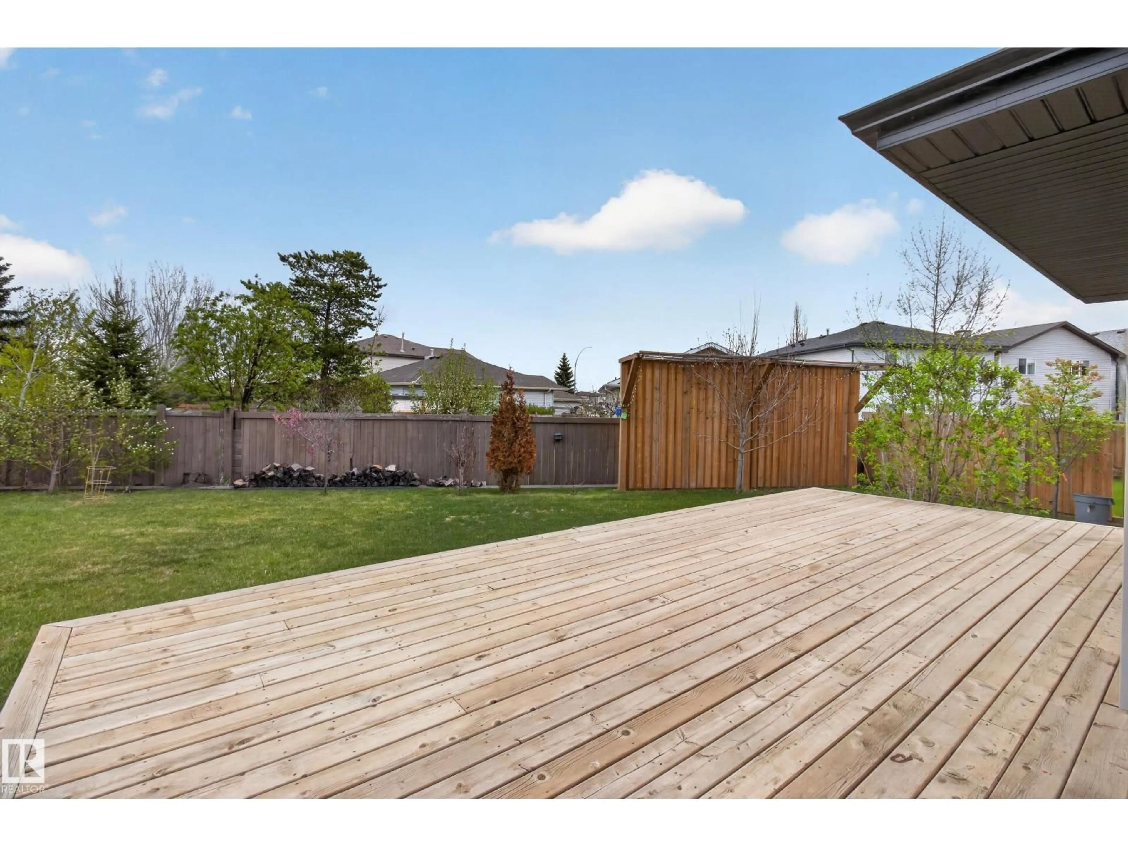 Patio, street for 14239 138 ST, Edmonton Alberta T6V0I7