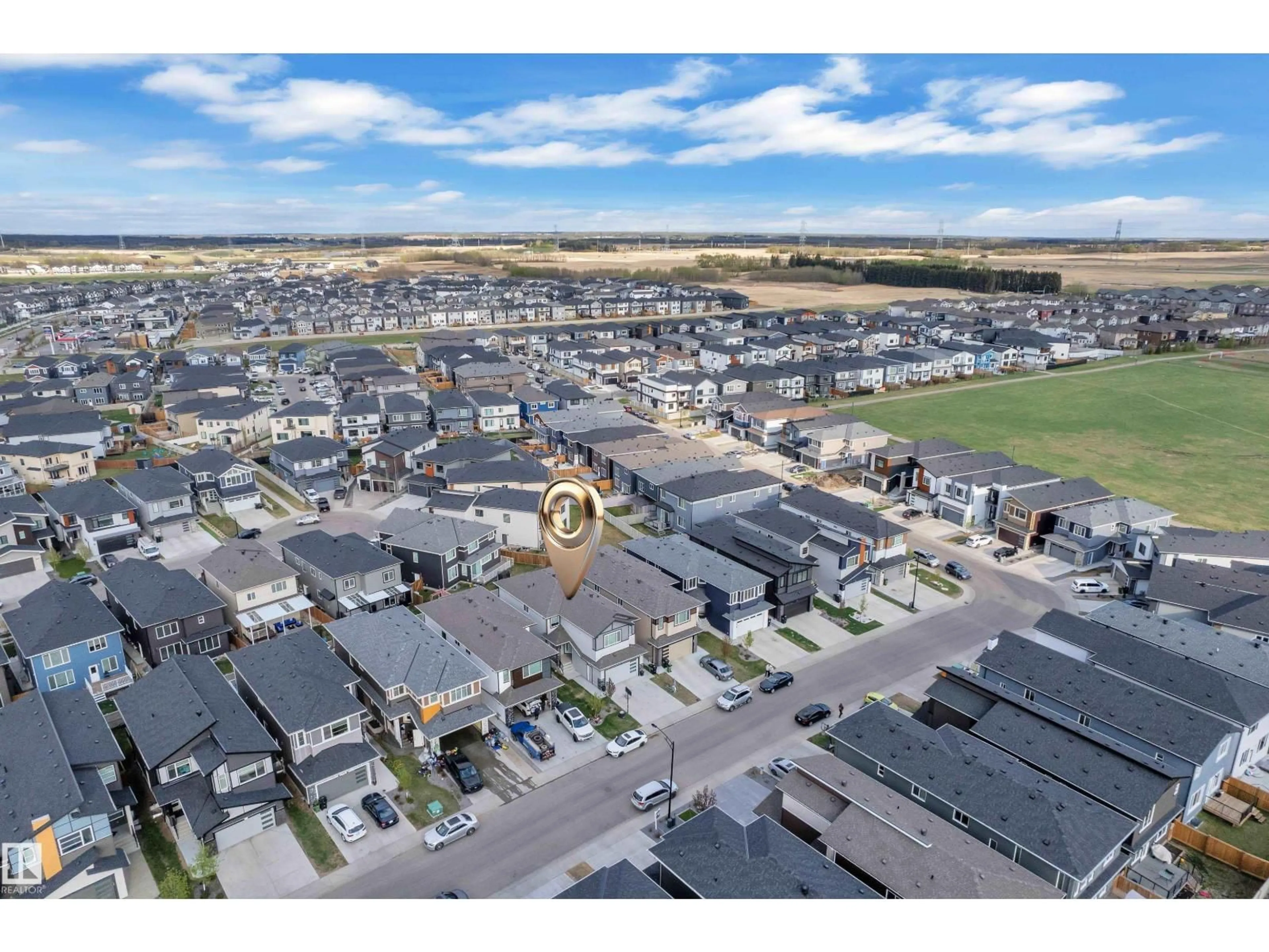 A pic from outside/outdoor area/front of a property/back of a property/a pic from drone, street for 1827 22 ST, Edmonton Alberta T6T2M5