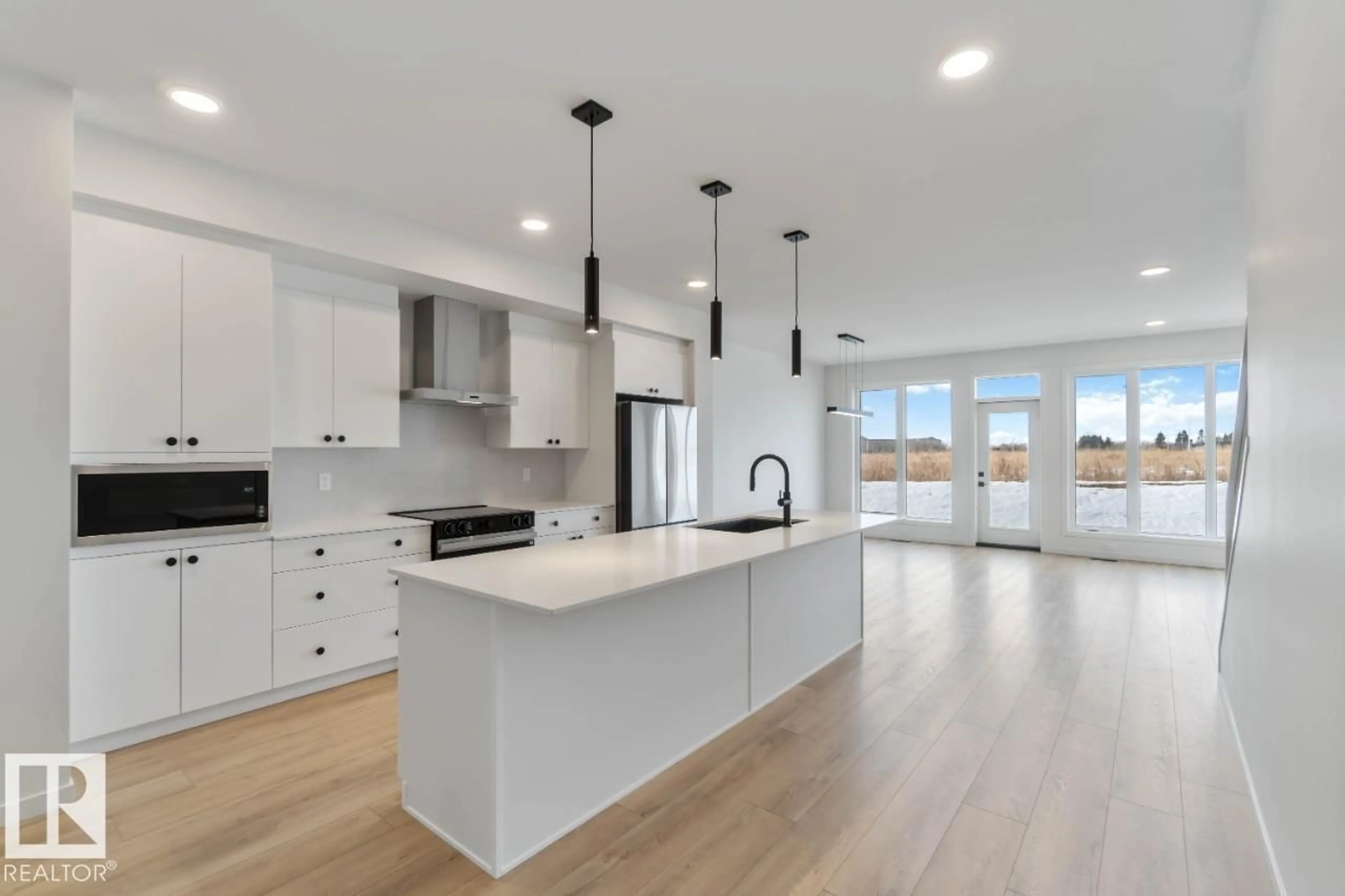 Open concept kitchen, unknown for 29 DEVONSHIRE DR, Sherwood Park Alberta T8B0G7
