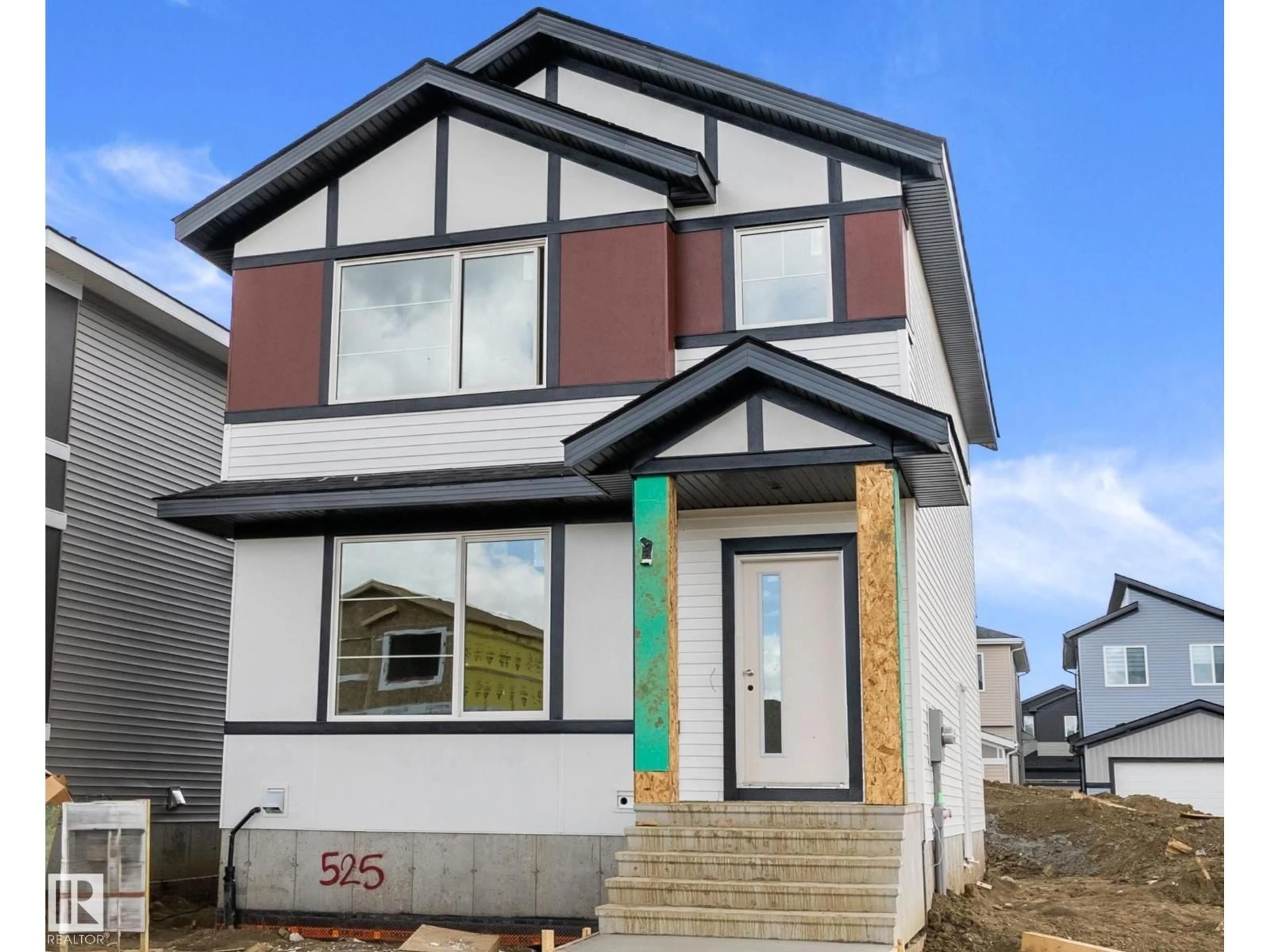 Home with vinyl exterior material, street for 525 ROBINSON BV, Leduc Alberta T9E1P8