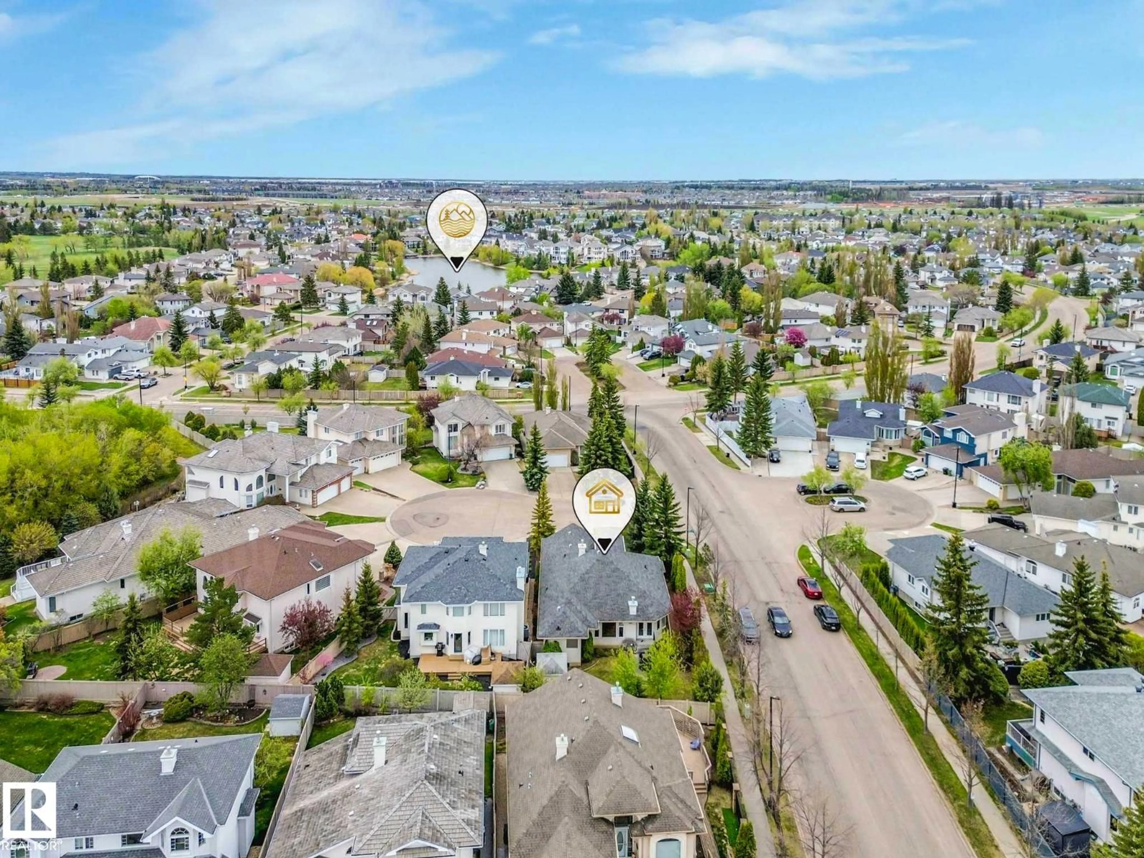 A pic from outside/outdoor area/front of a property/back of a property/a pic from drone, street for 1217 115A ST NW, Edmonton Alberta T6J6Z3