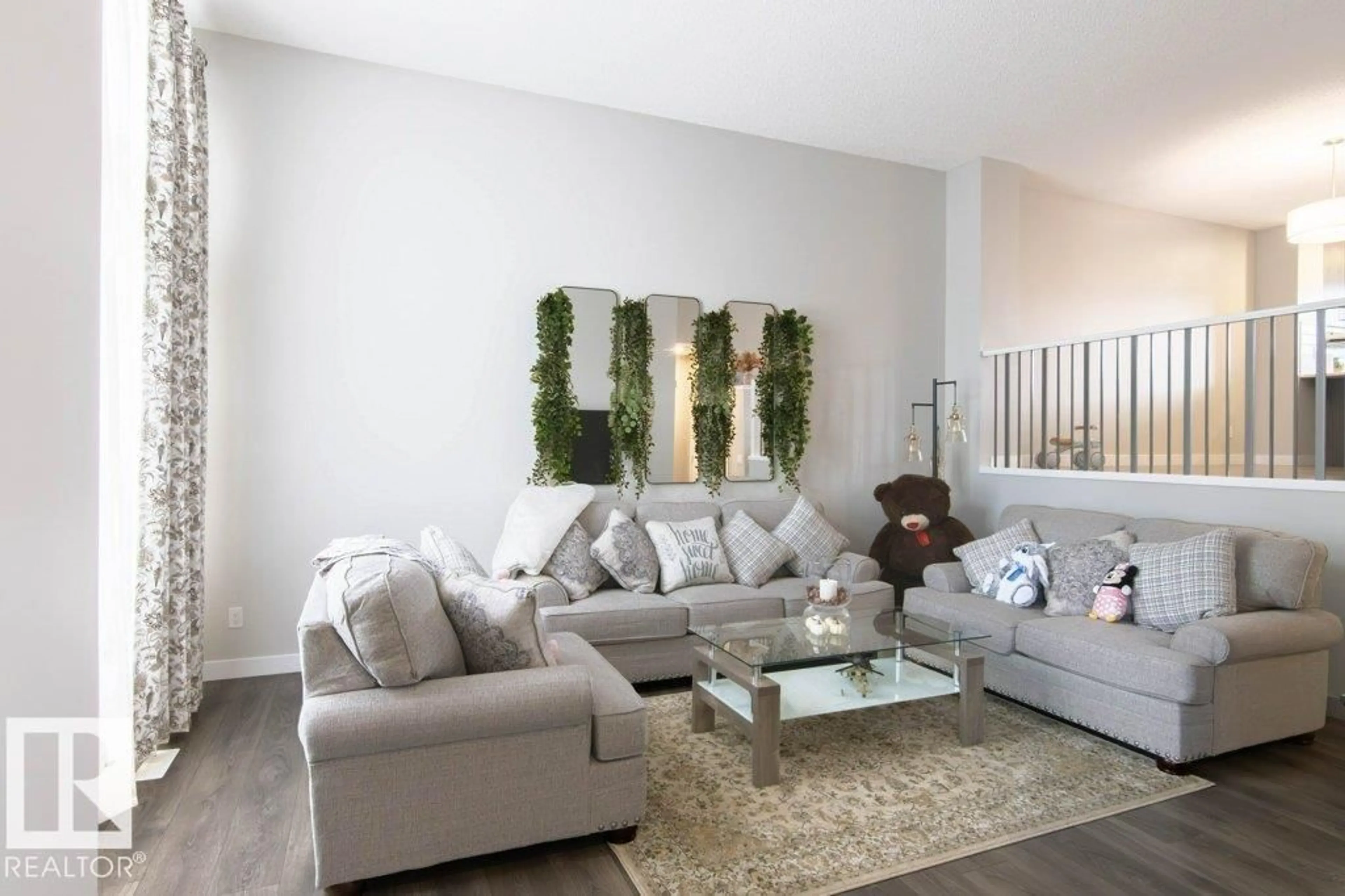 Living room with furniture, unknown for 215 SOUTHFORK DR, Leduc Alberta T9E1G3