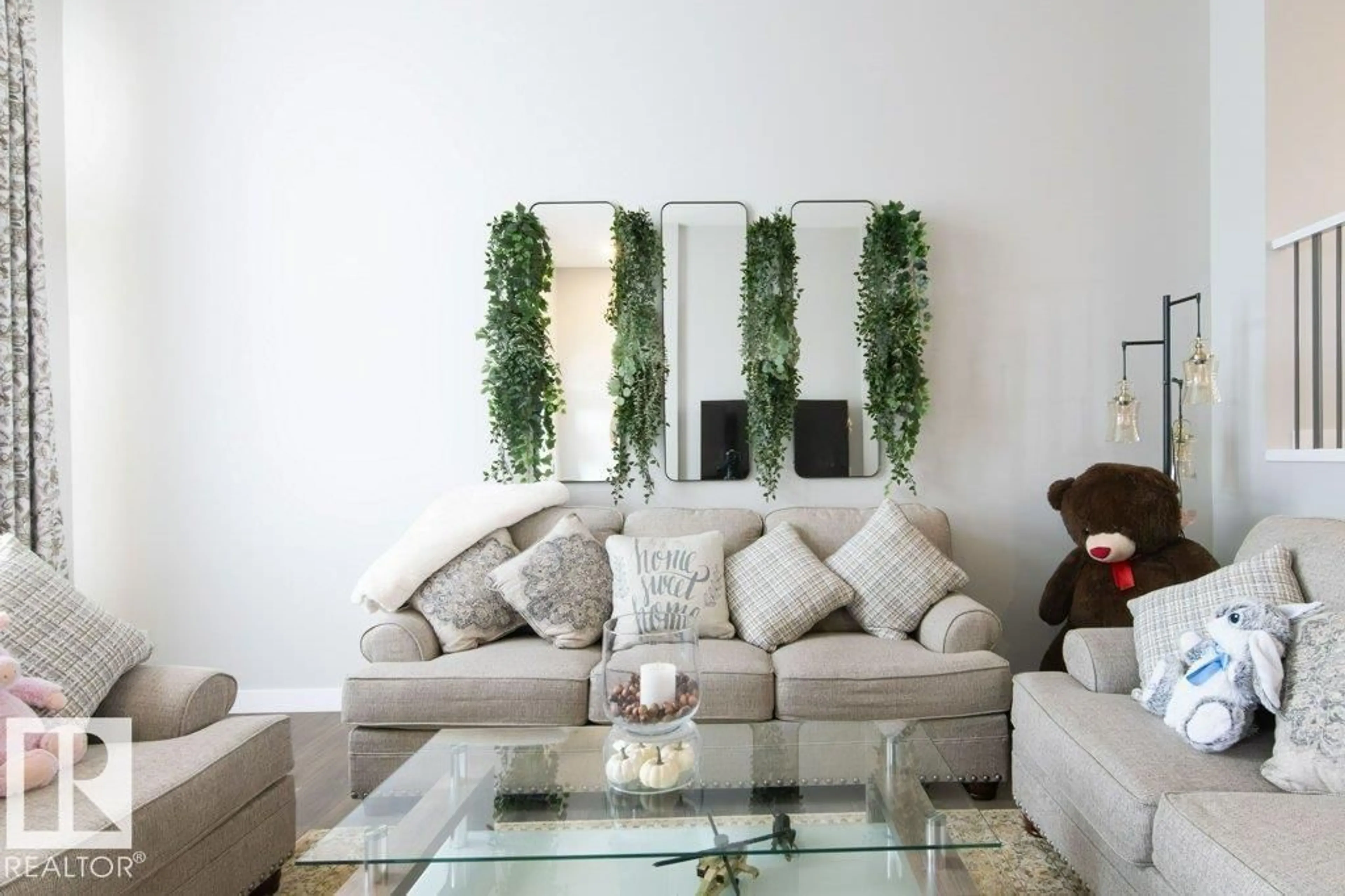 Living room with furniture, unknown for 215 SOUTHFORK DR, Leduc Alberta T9E1G3