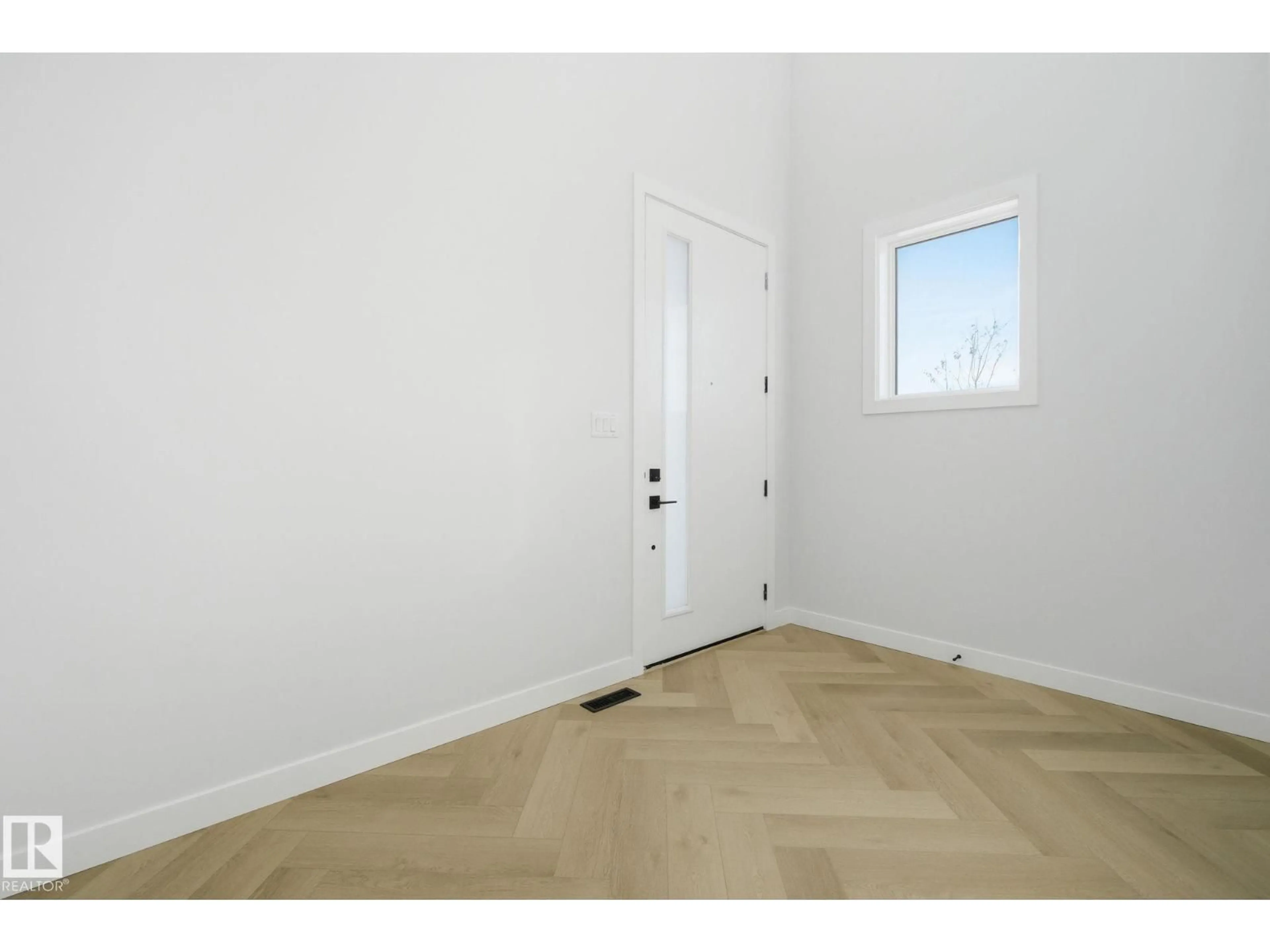 Indoor entryway for NW - 17108 2 ST, Edmonton Alberta T5Y4G2