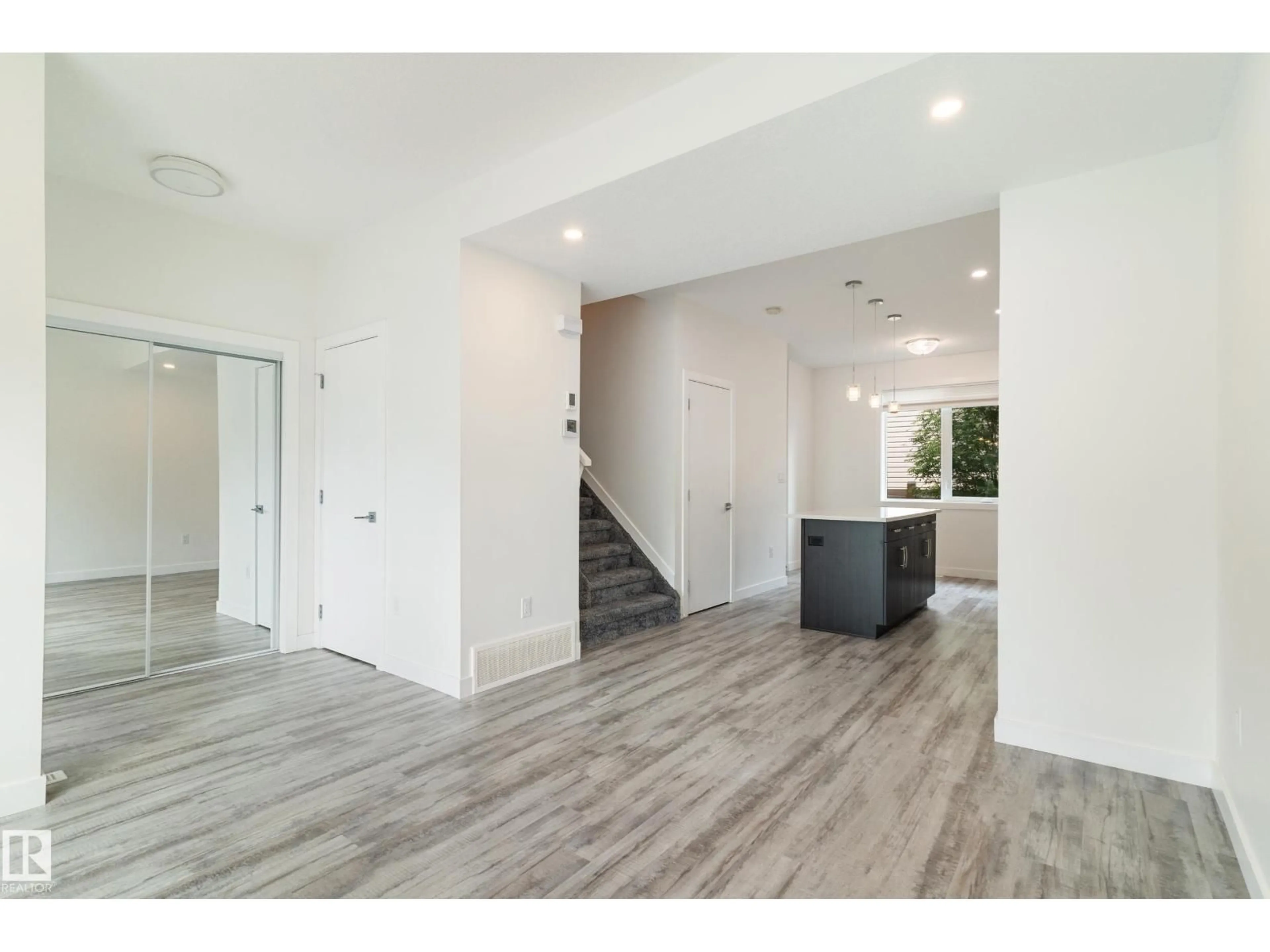 Unknown for 15204 108 AV, Edmonton Alberta T5P1A1