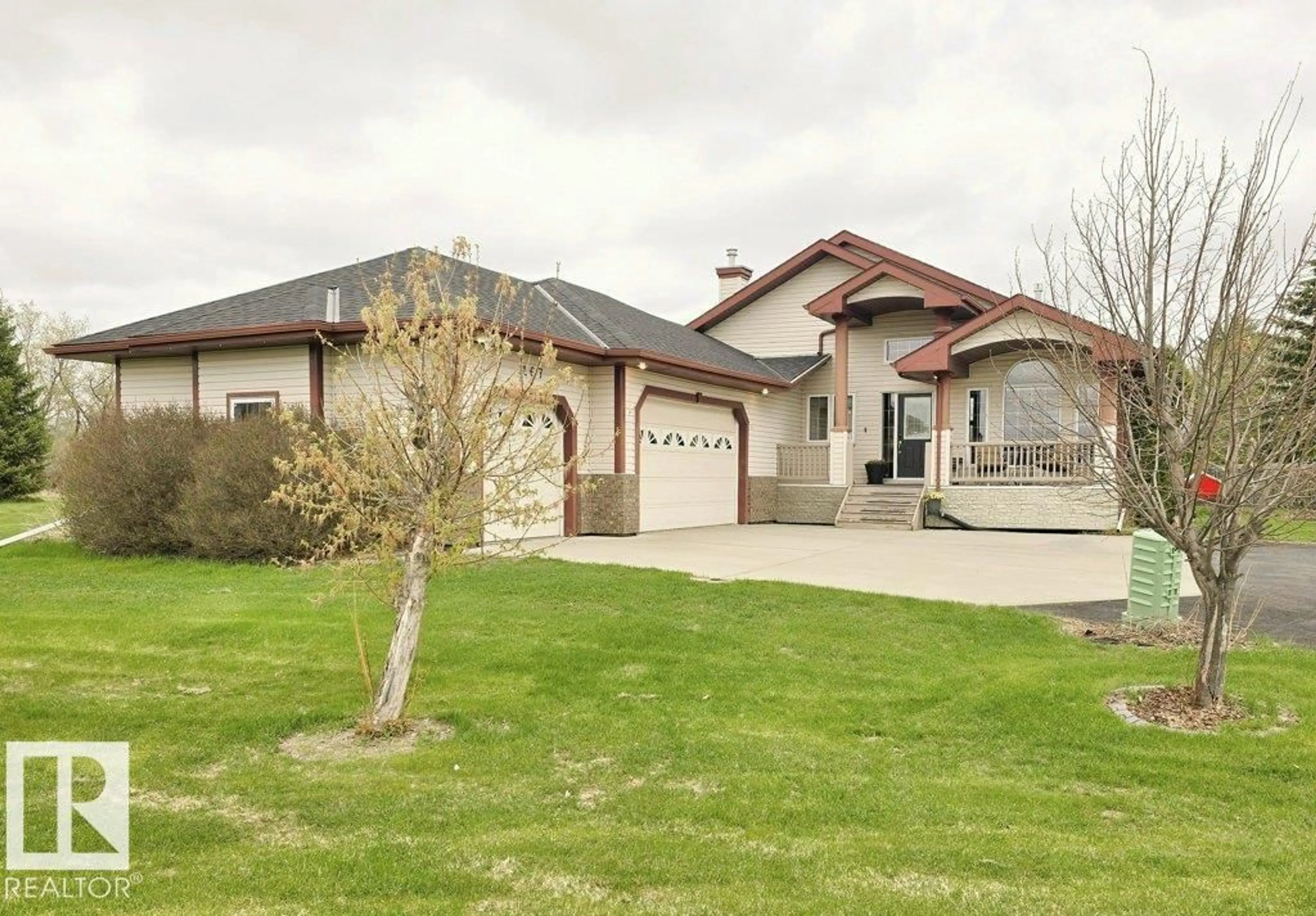 Unknown for 267 RANGE ROAD 223, Rural Strathcona County Alberta T8E2M3
