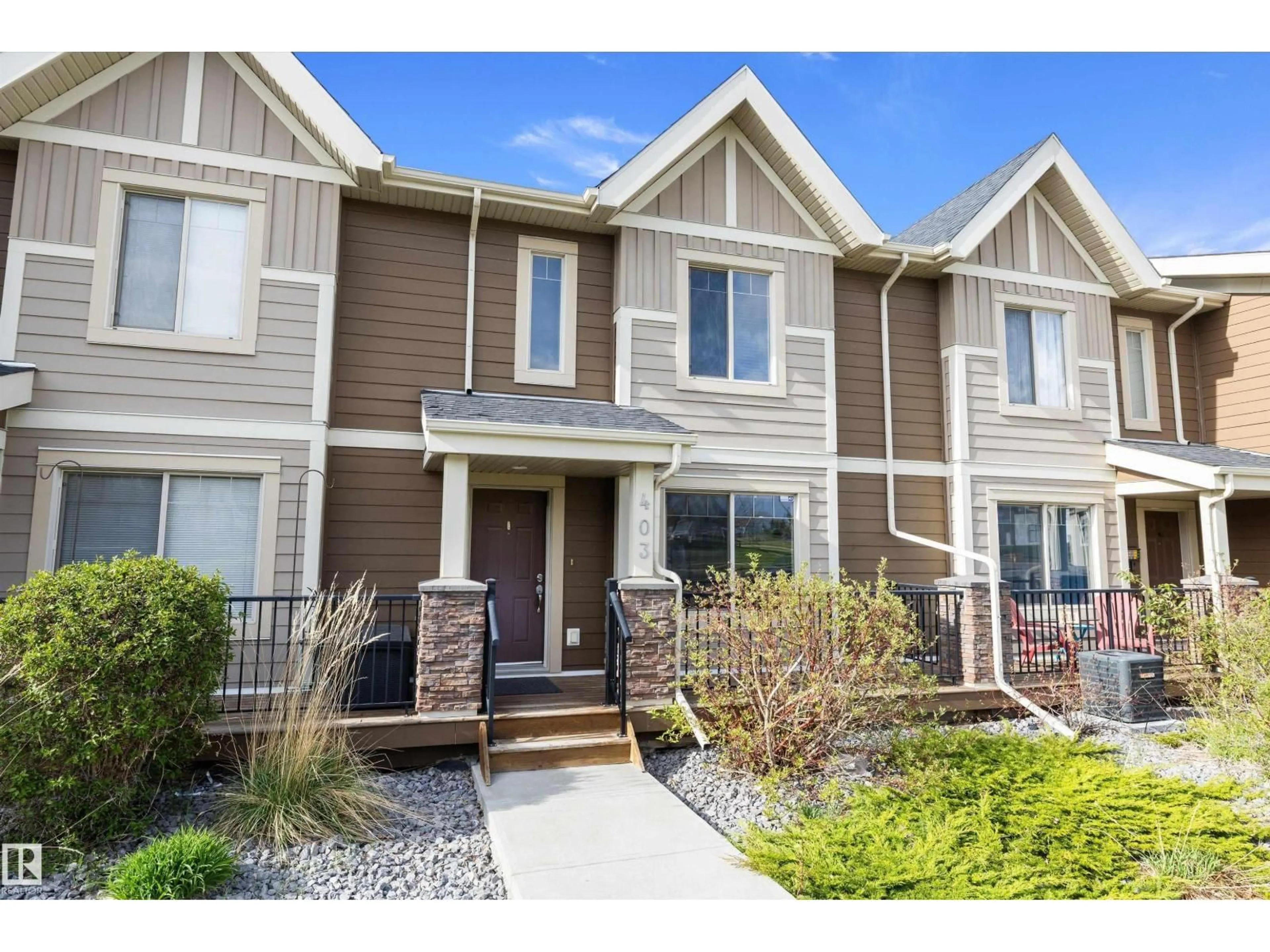 Home with vinyl exterior material, street for #403 - 401 PALISADES WY, Sherwood Park Alberta T8H0R7